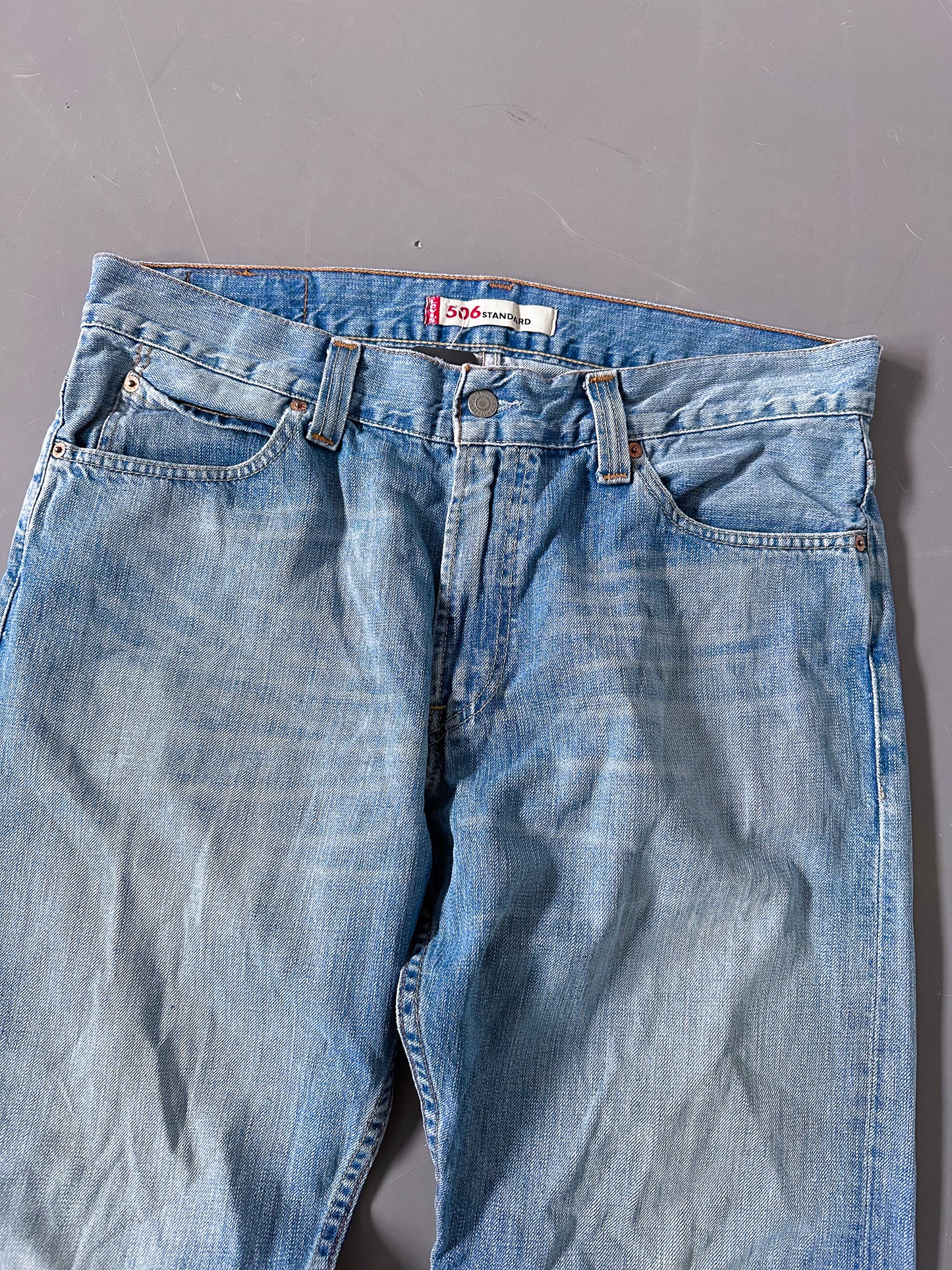 Vintage Levis Baggy Jeans |  L