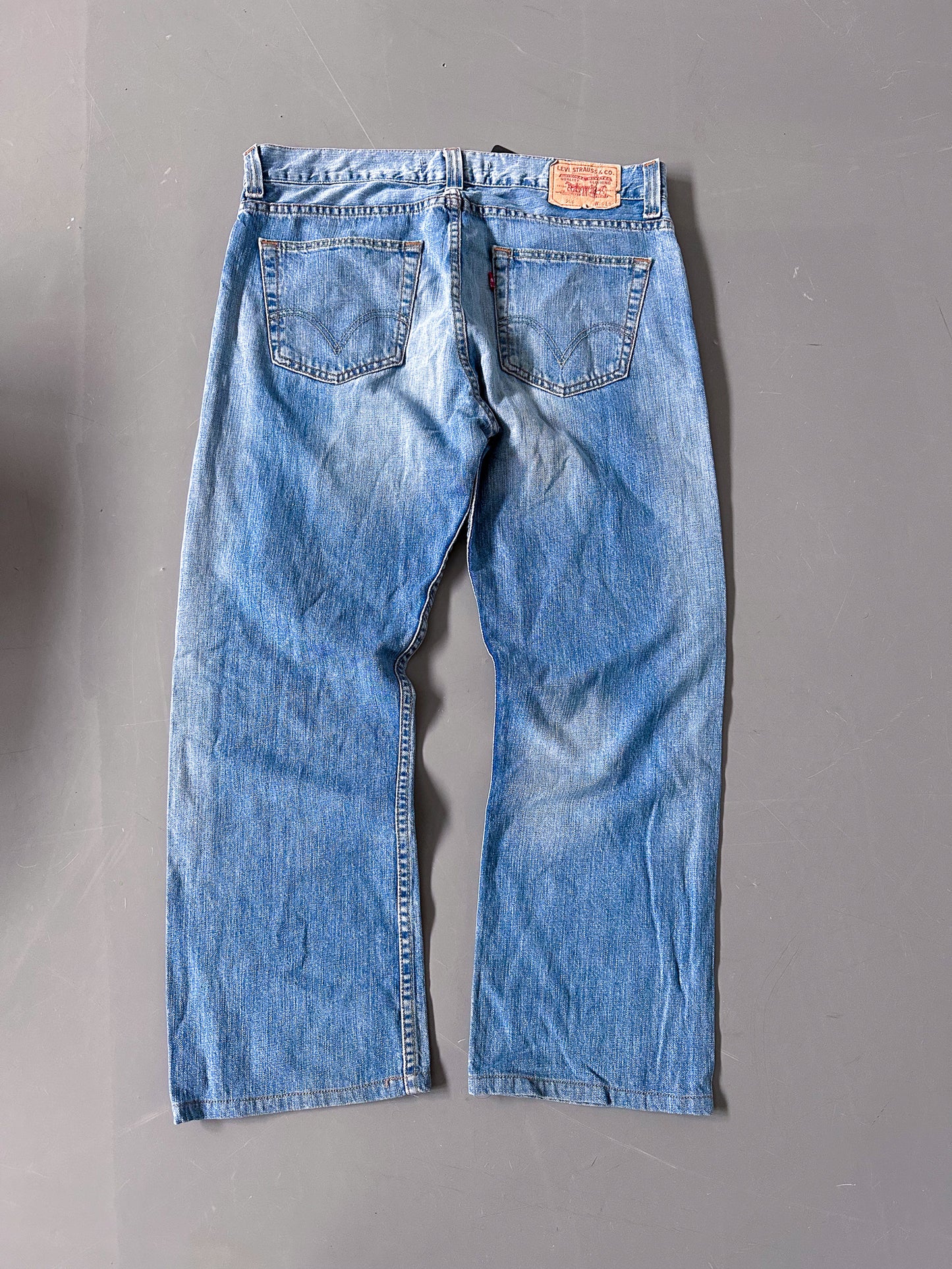 Vintage Levis Baggy Jeans |  L