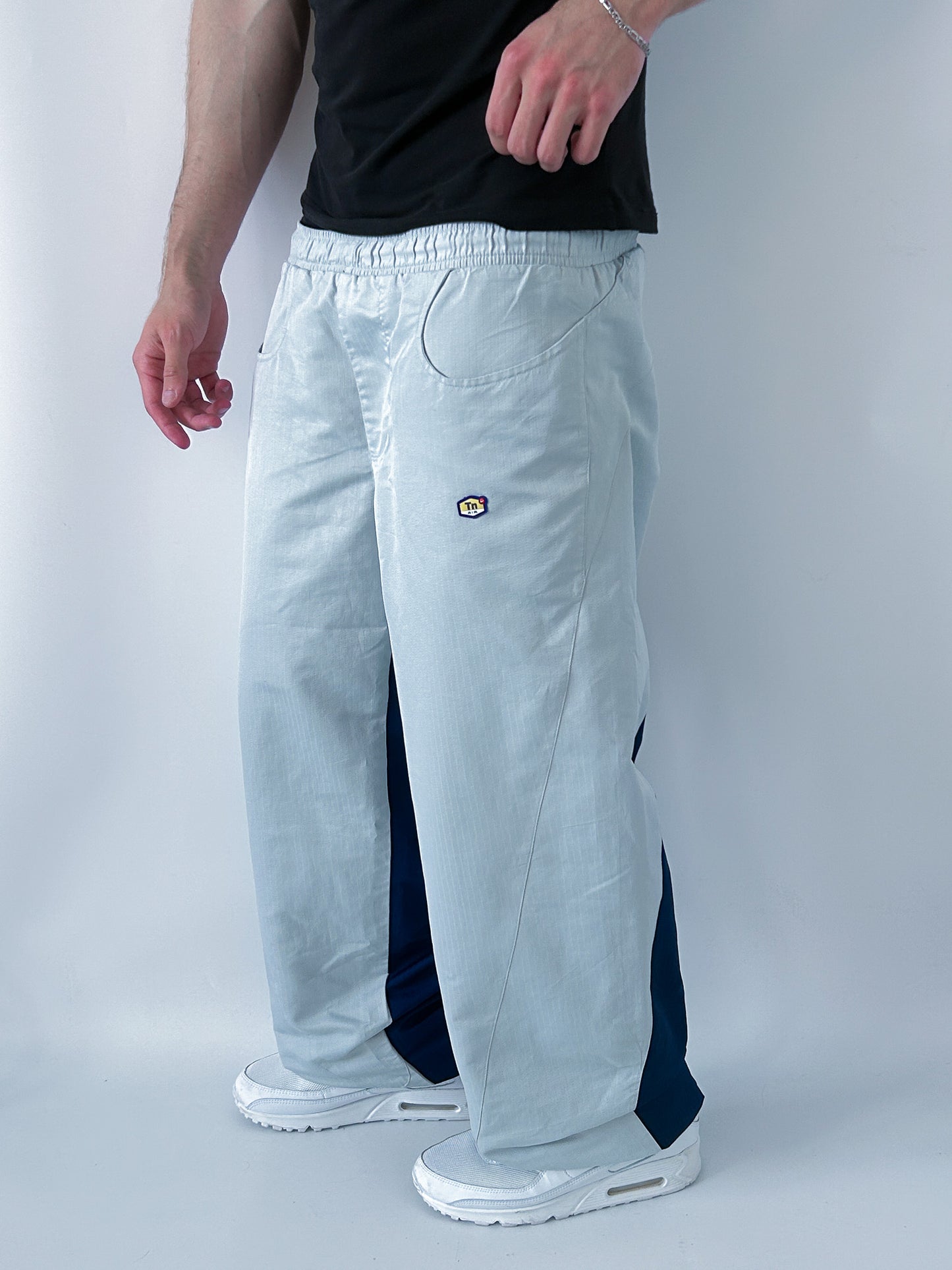 Nike Vintage *TN* Trackpants | L