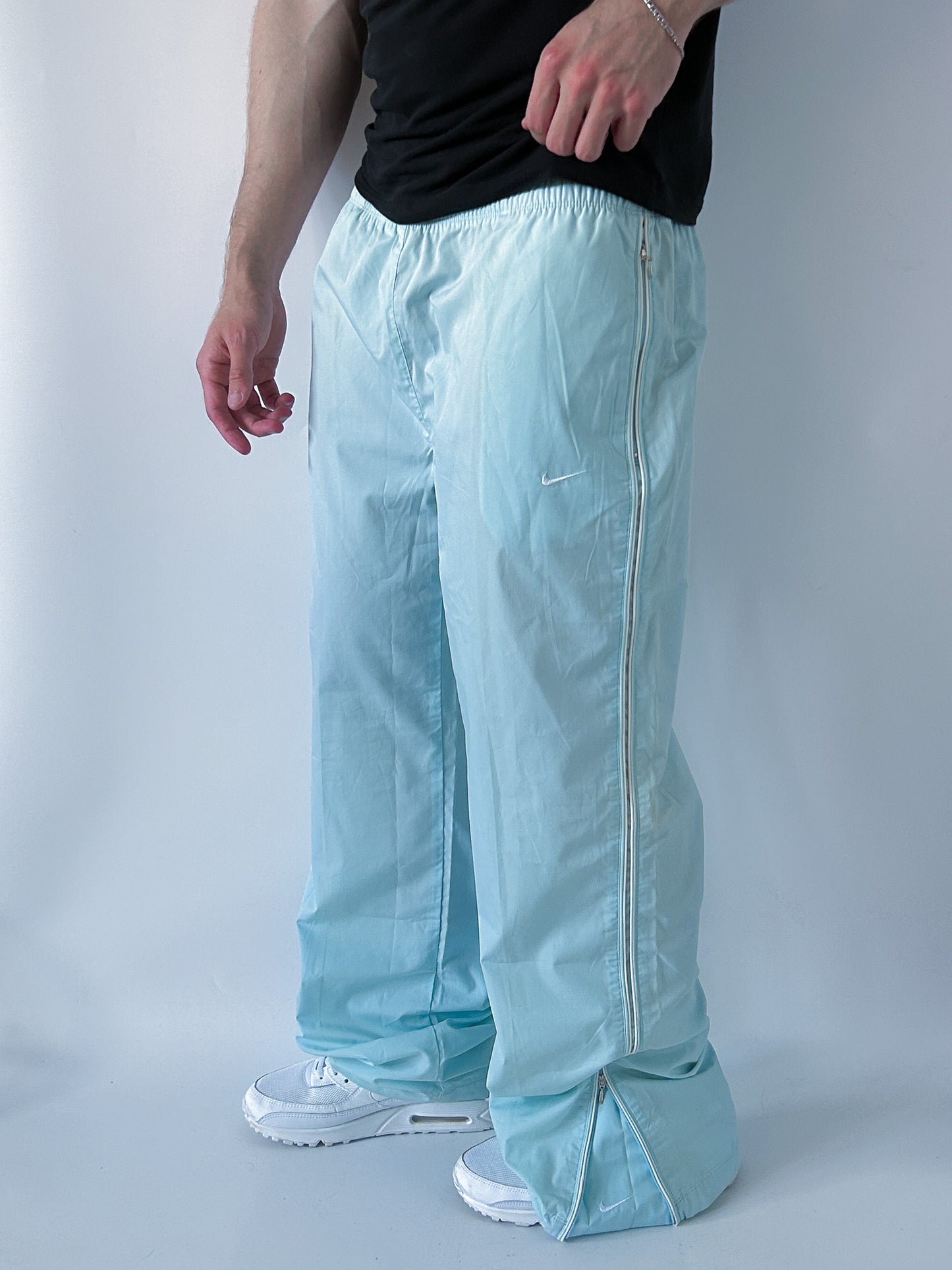 Nike Vintage *DEADSTOCK* Trackpants |  L