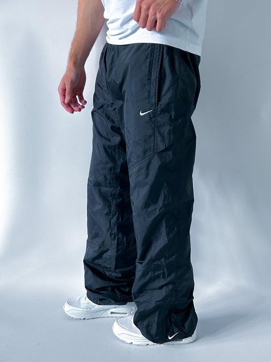 Nike Vintage Trackpants | L