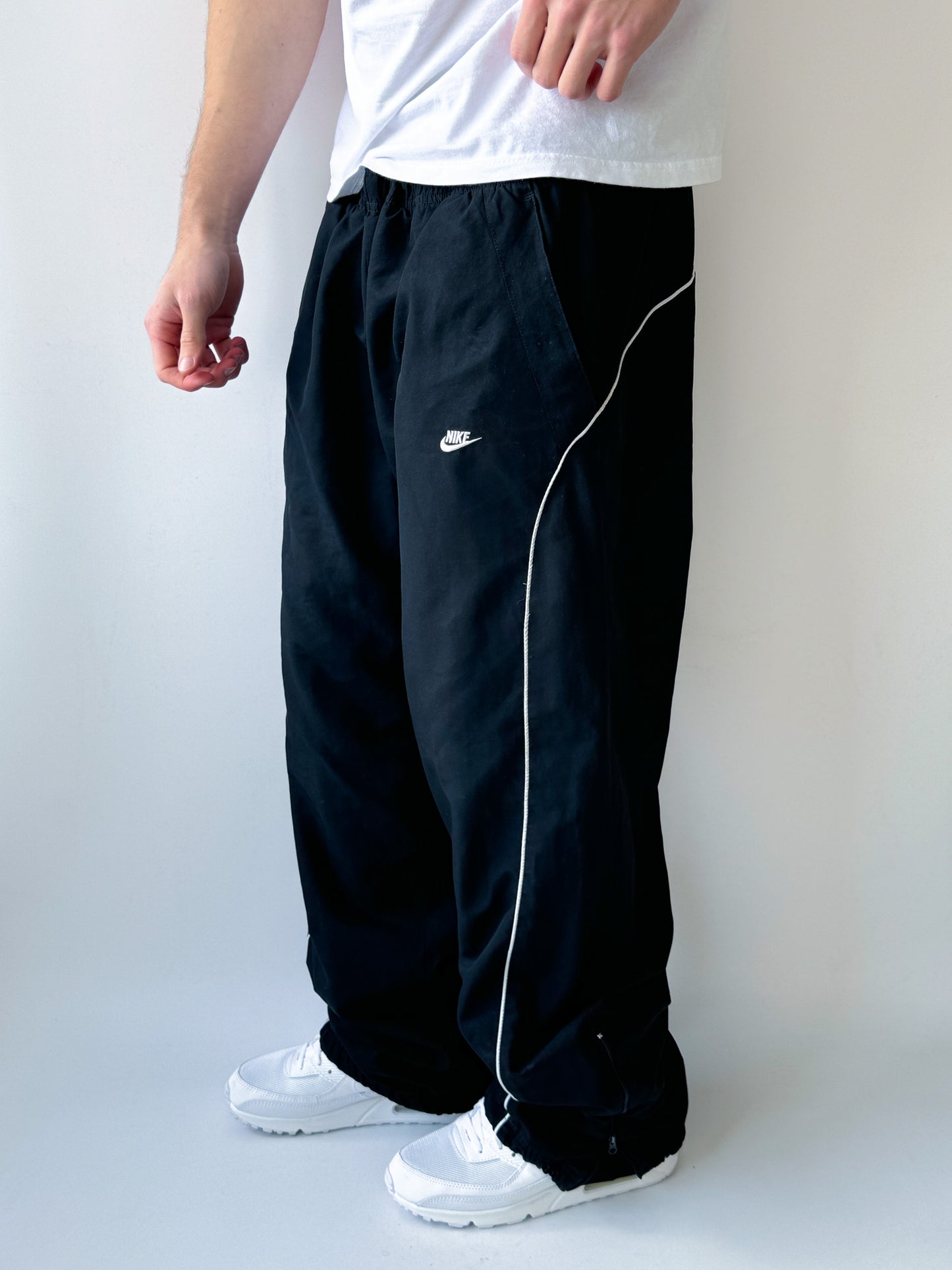 Nike Vintage Trackpants | S