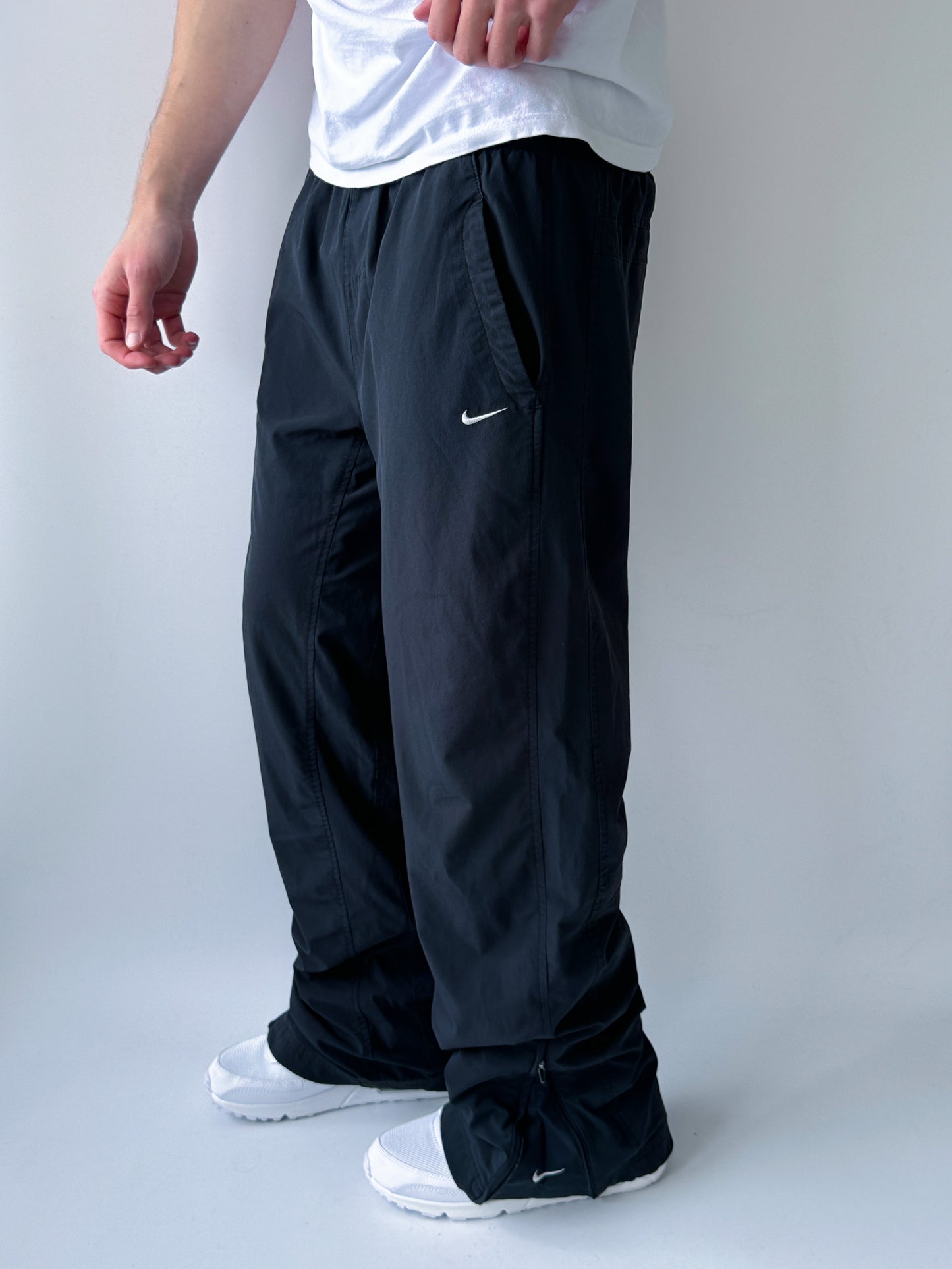 Nike Vintage *PREMIUM* Trackpants | M