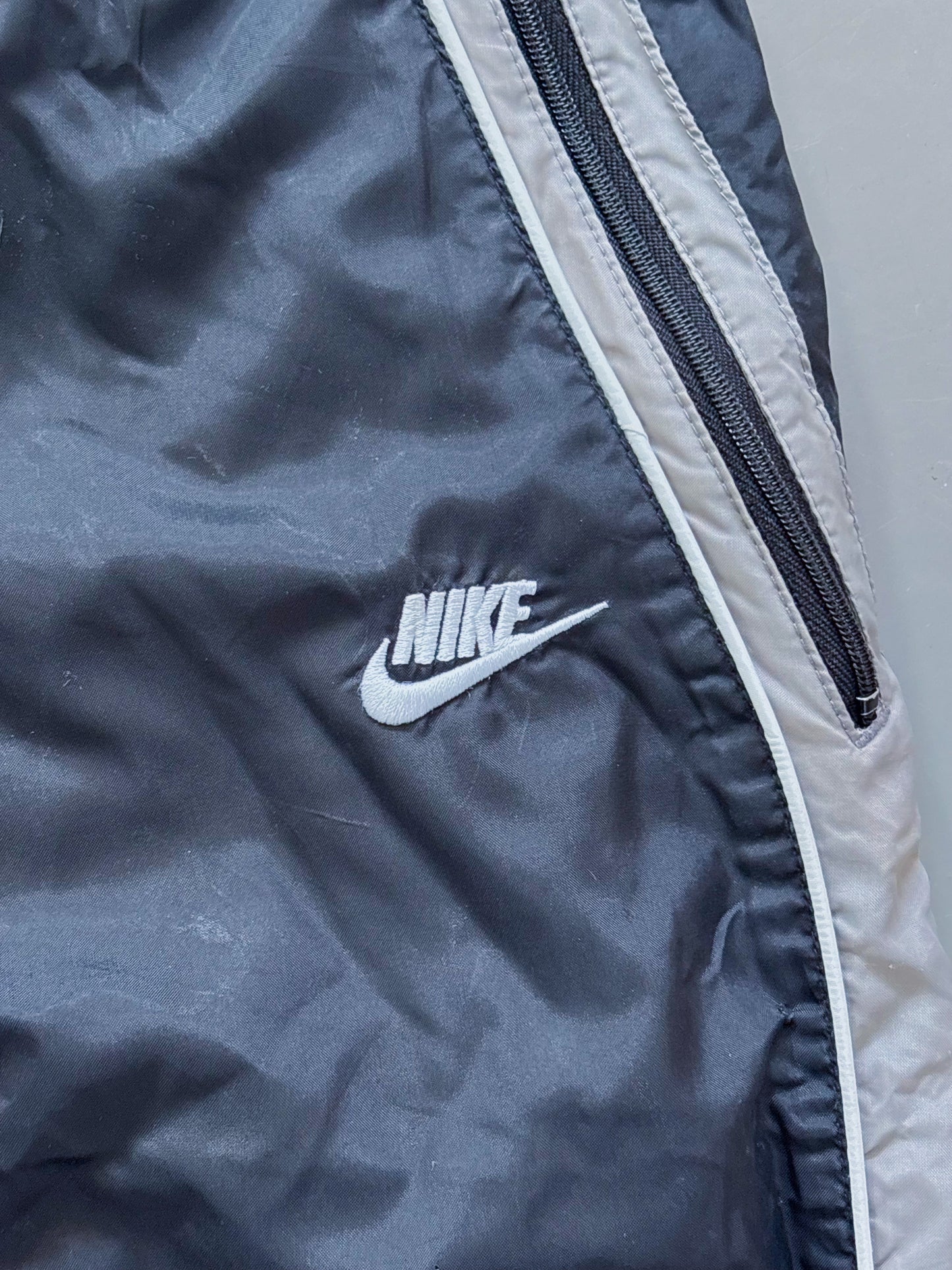 Nike Vintage Trackpants | L