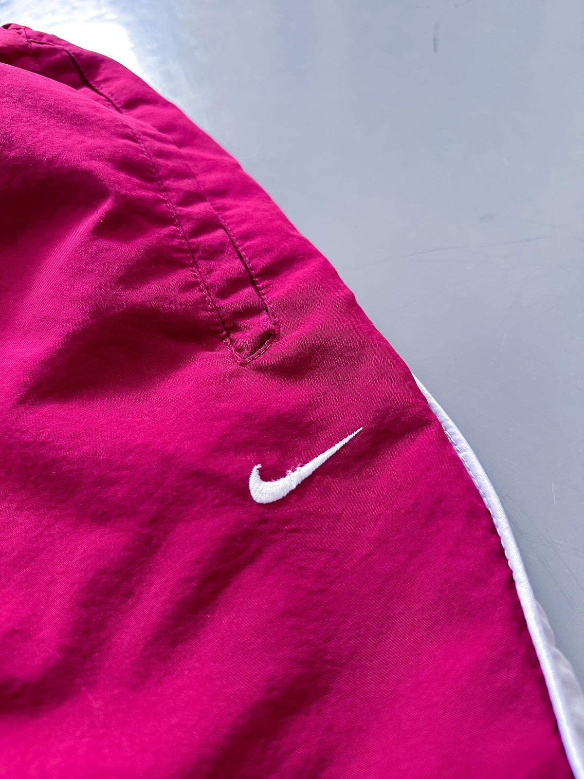 Nike Vintage Trackpants | L