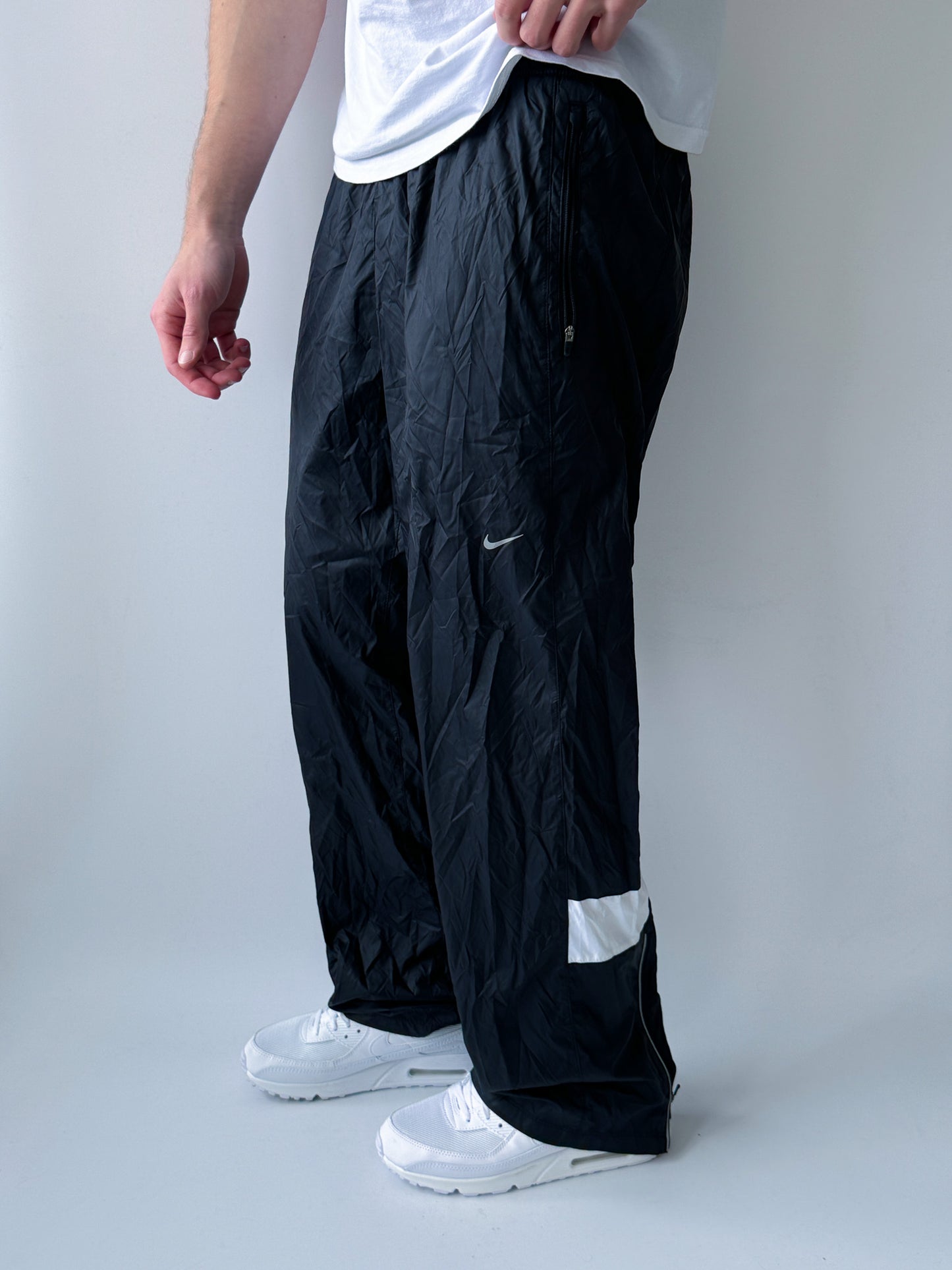 Nike Vintage Trackpants | L