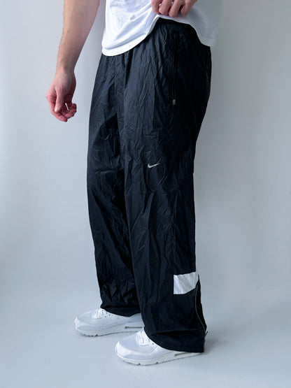 Nike Vintage Trackpants | L