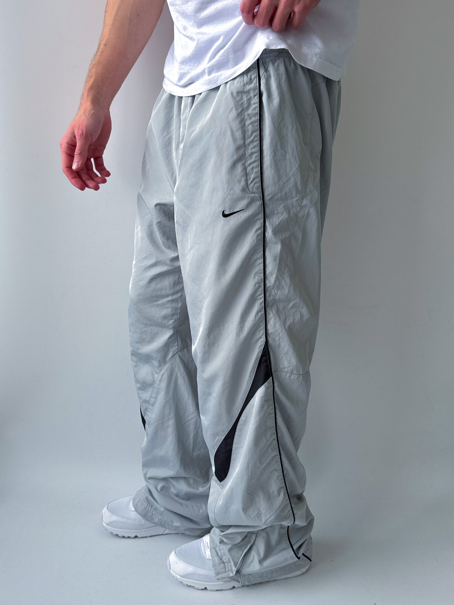 Nike Vintage *SHOX* Trackpants | XL