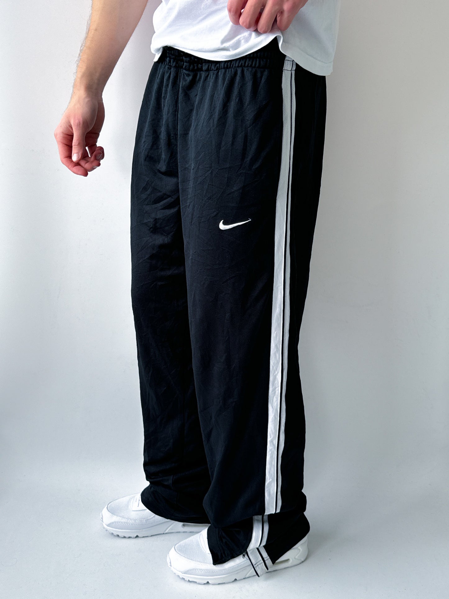 Nike Vintage Trackpants |  L