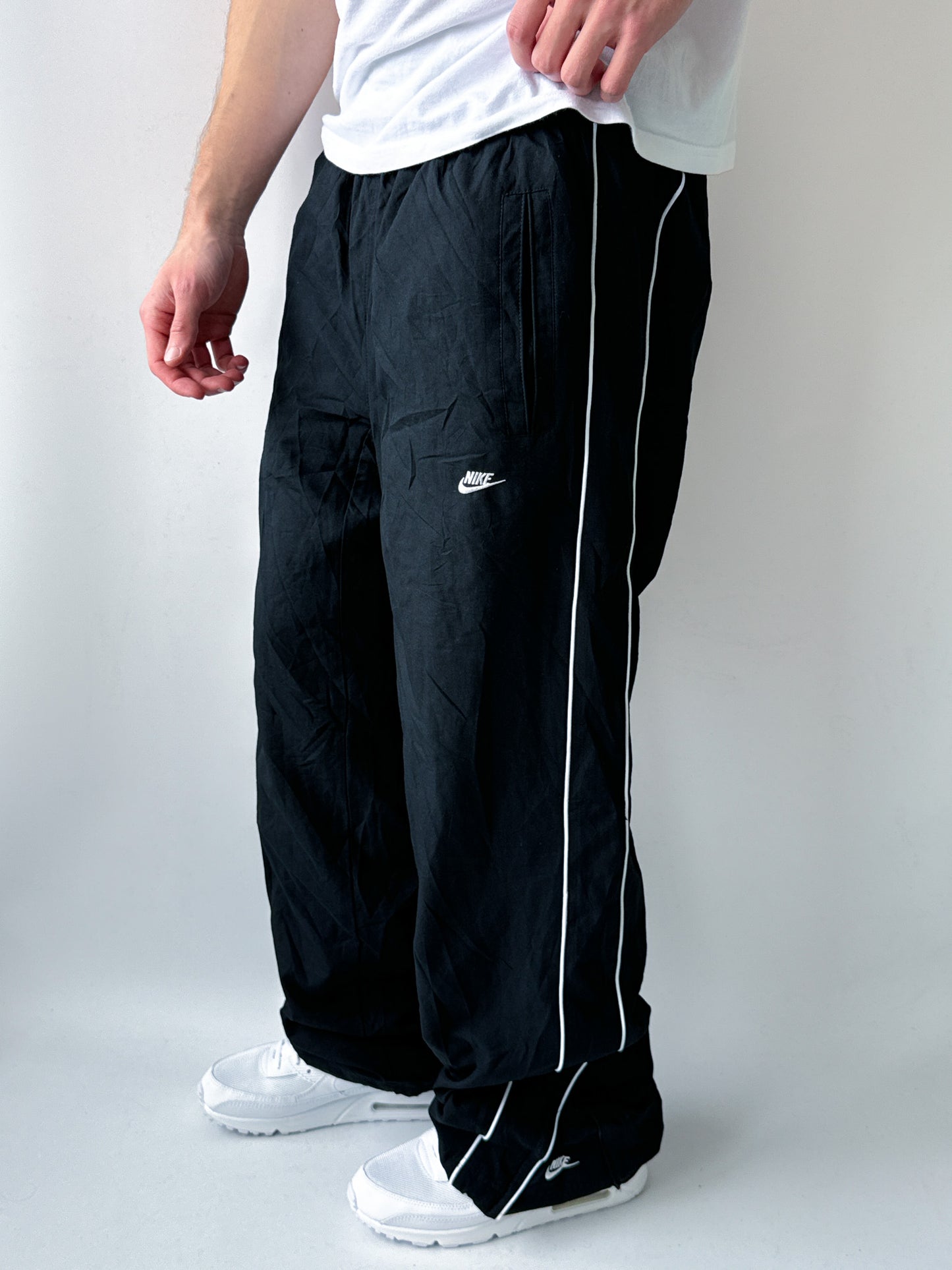Nike Vintage Trackpants | L
