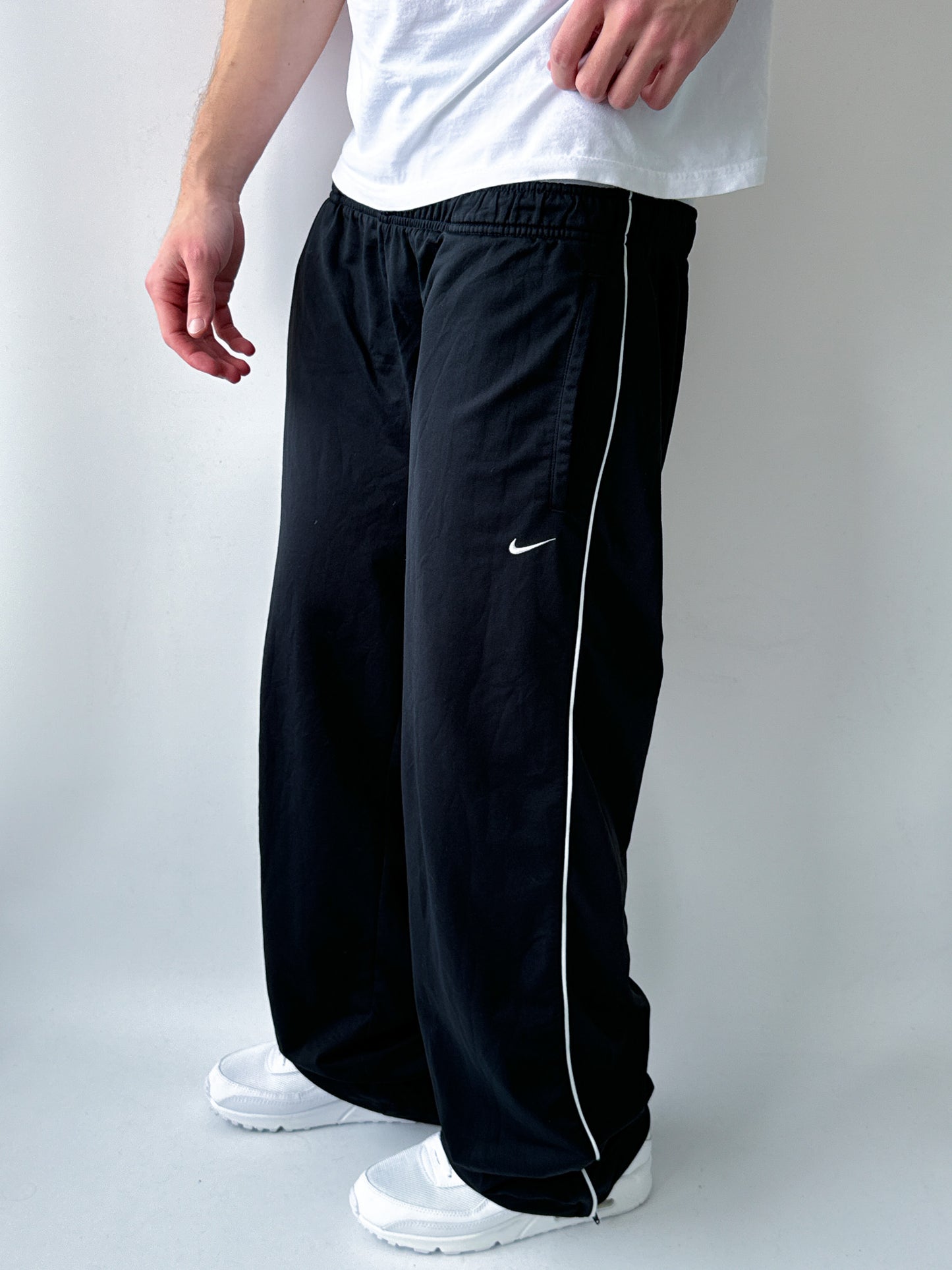 Nike Vintage Trackpants | XL