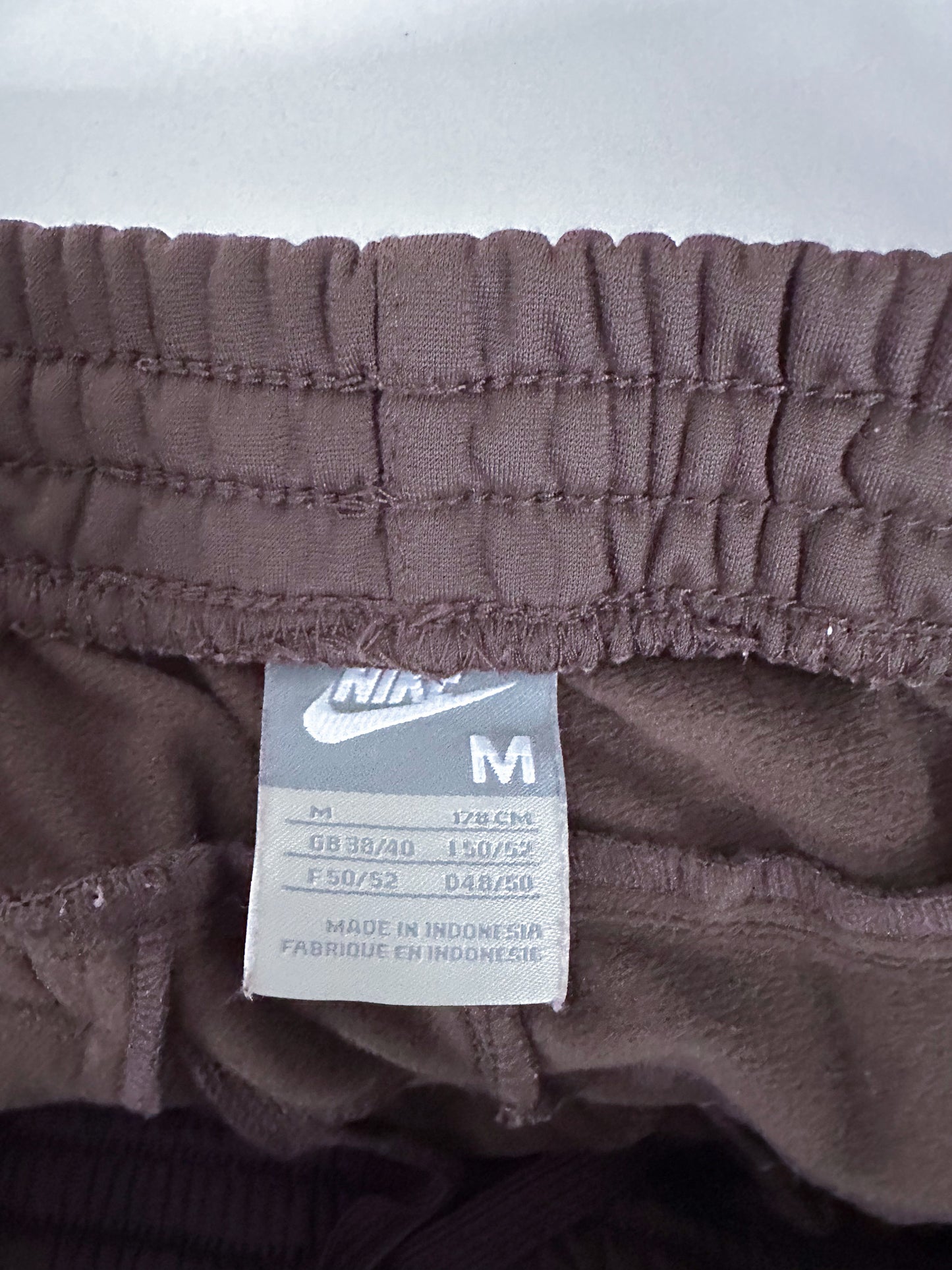 Nike Vintage *BROWN* Trackpants | M