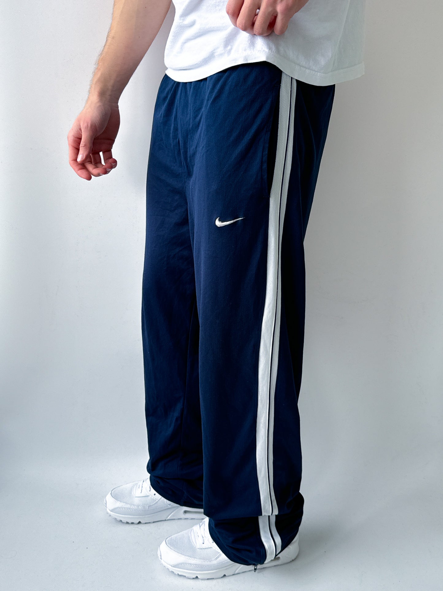 Nike Vintage Trackpants |  L