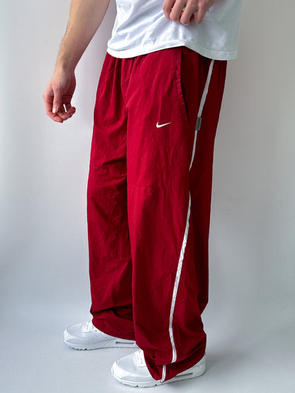 Nike Vintage Trackpants | L
