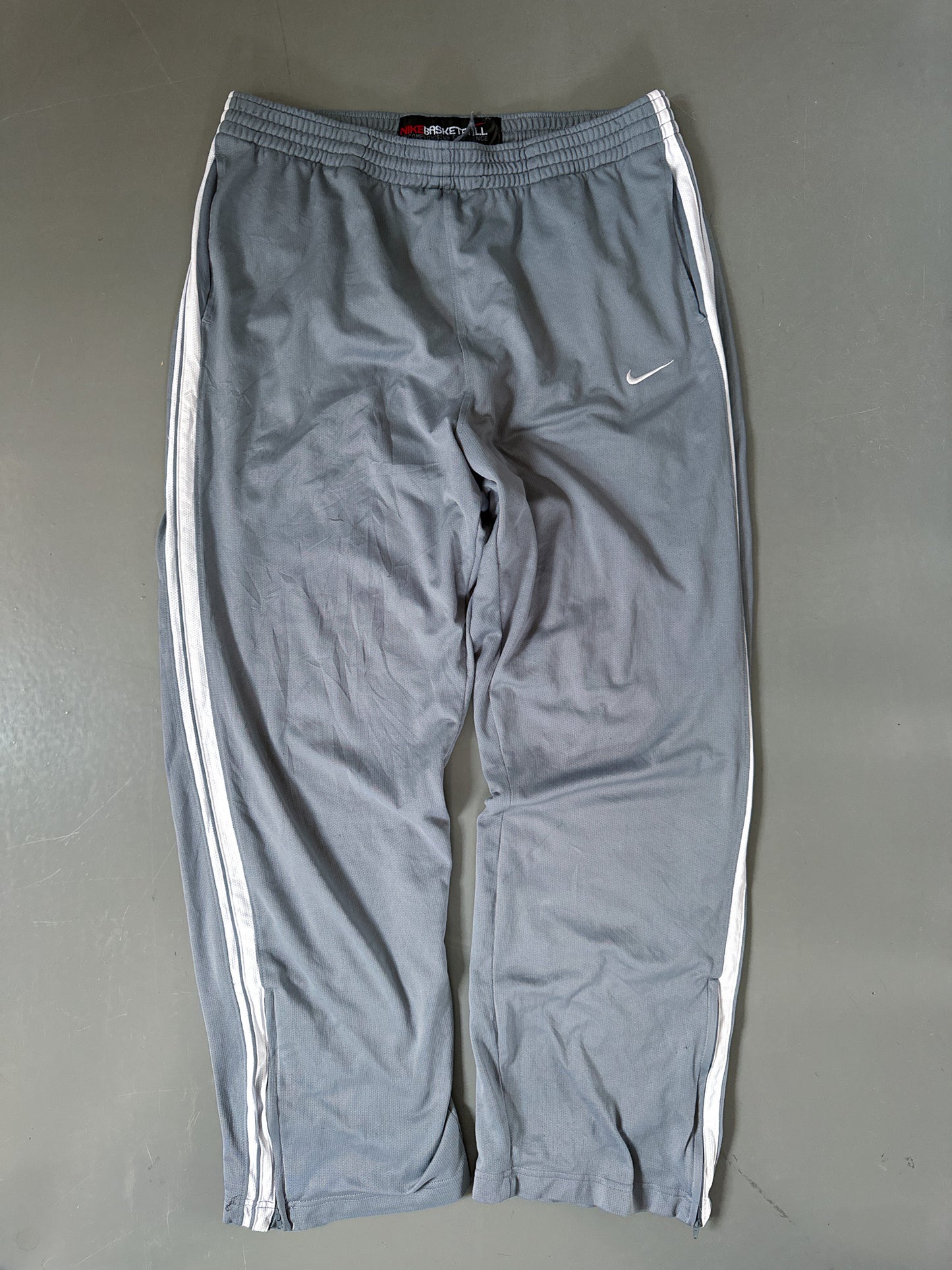 Nike Vintage Trackpants | L