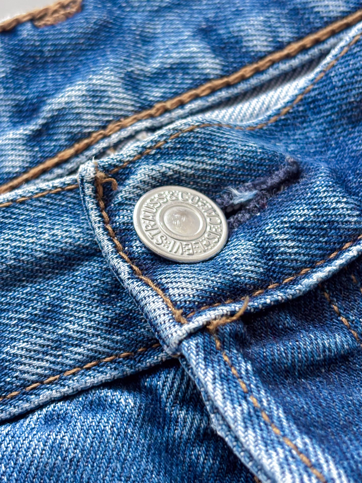 Levis Vintage Jeans| M