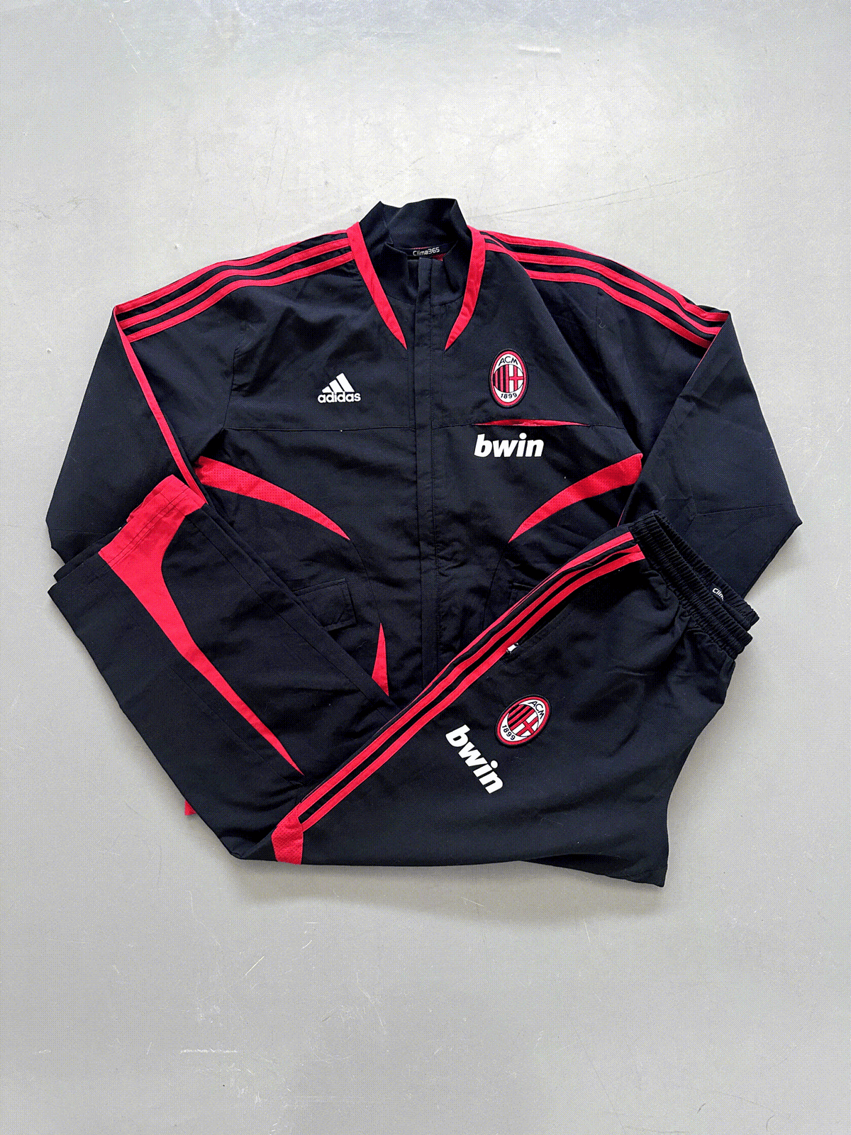 Adidas x AC Milan Vintage Tracksuit | L