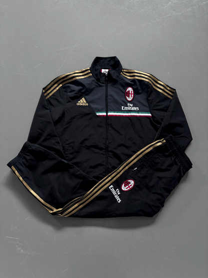 Adidas x AC Mailand Vintage Tracksuit | L Nummer Fehlt