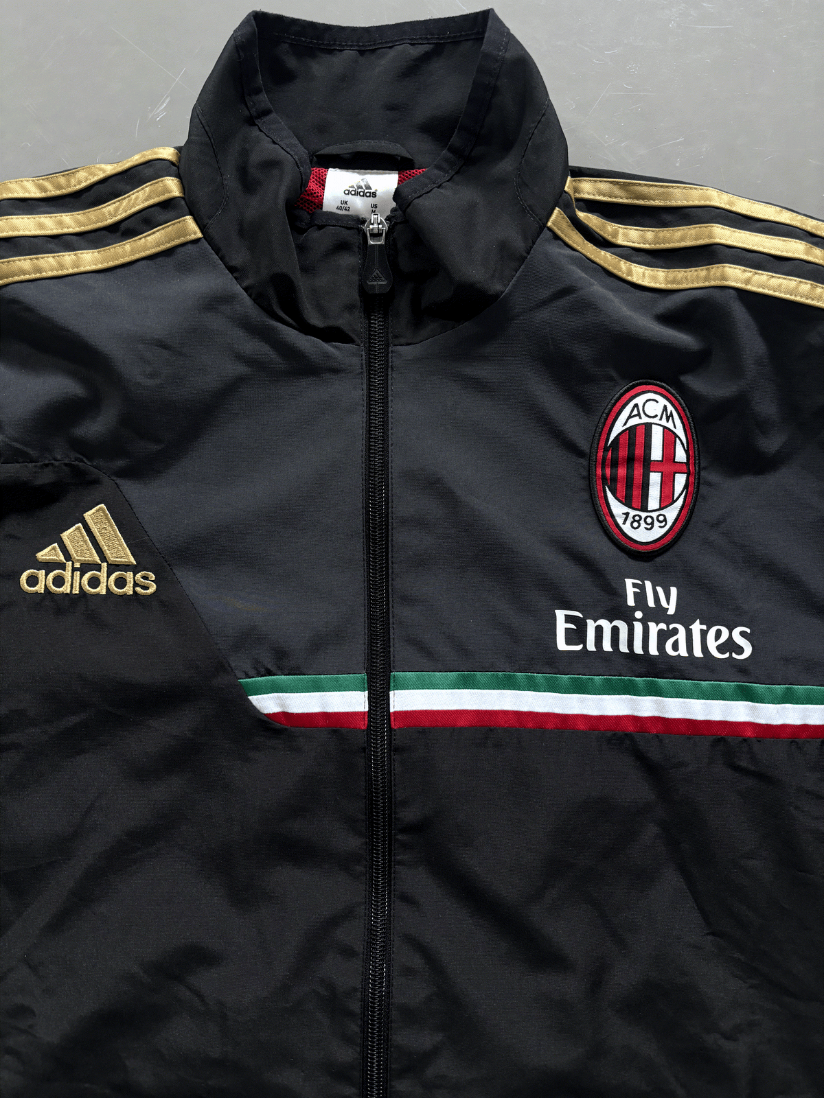 Adidas x AC Mailand Vintage Tracksuit | L Nummer Fehlt