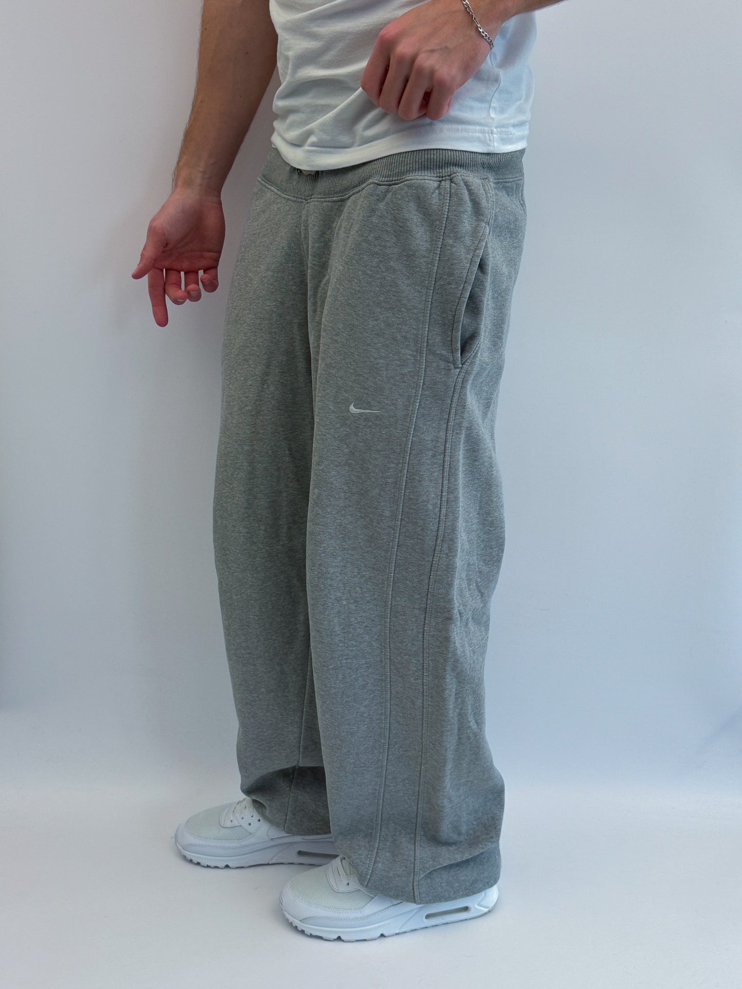 Nike Vintage Open Leg Sweatpants | L