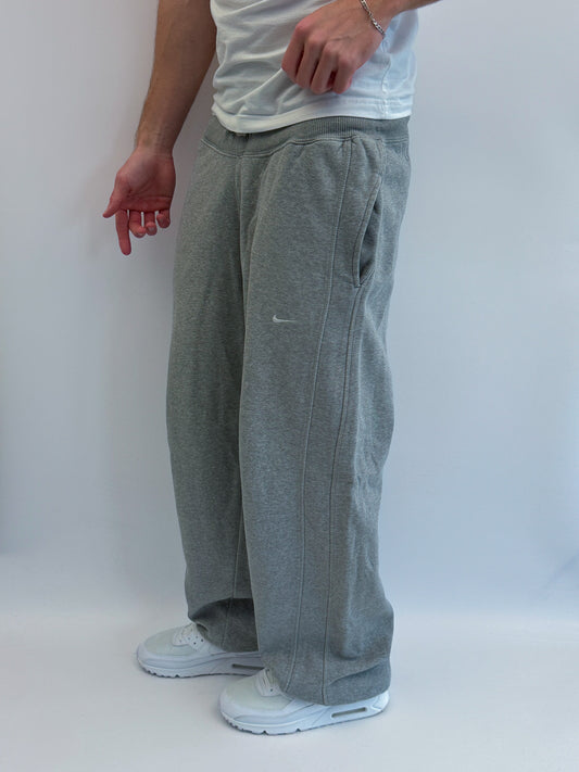 Nike Vintage Open Leg Sweatpants | L