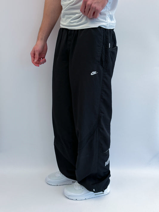 Nike Vintage Trackpants | L