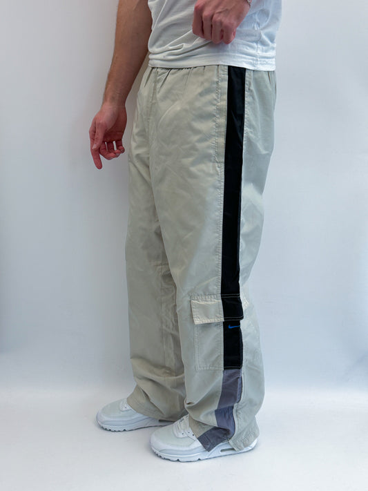 Nike Vintage Trackpants | L