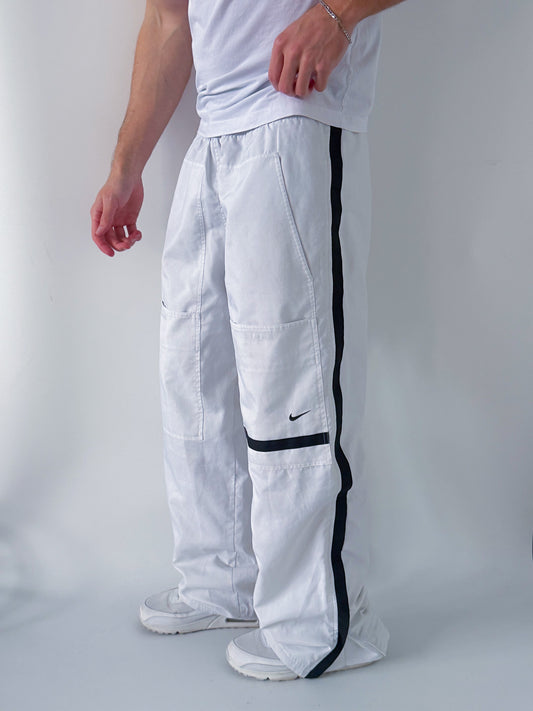Nike Vintage Trackpants | L