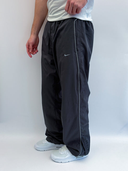 Nike Vintage *Shox* Trackpants | L