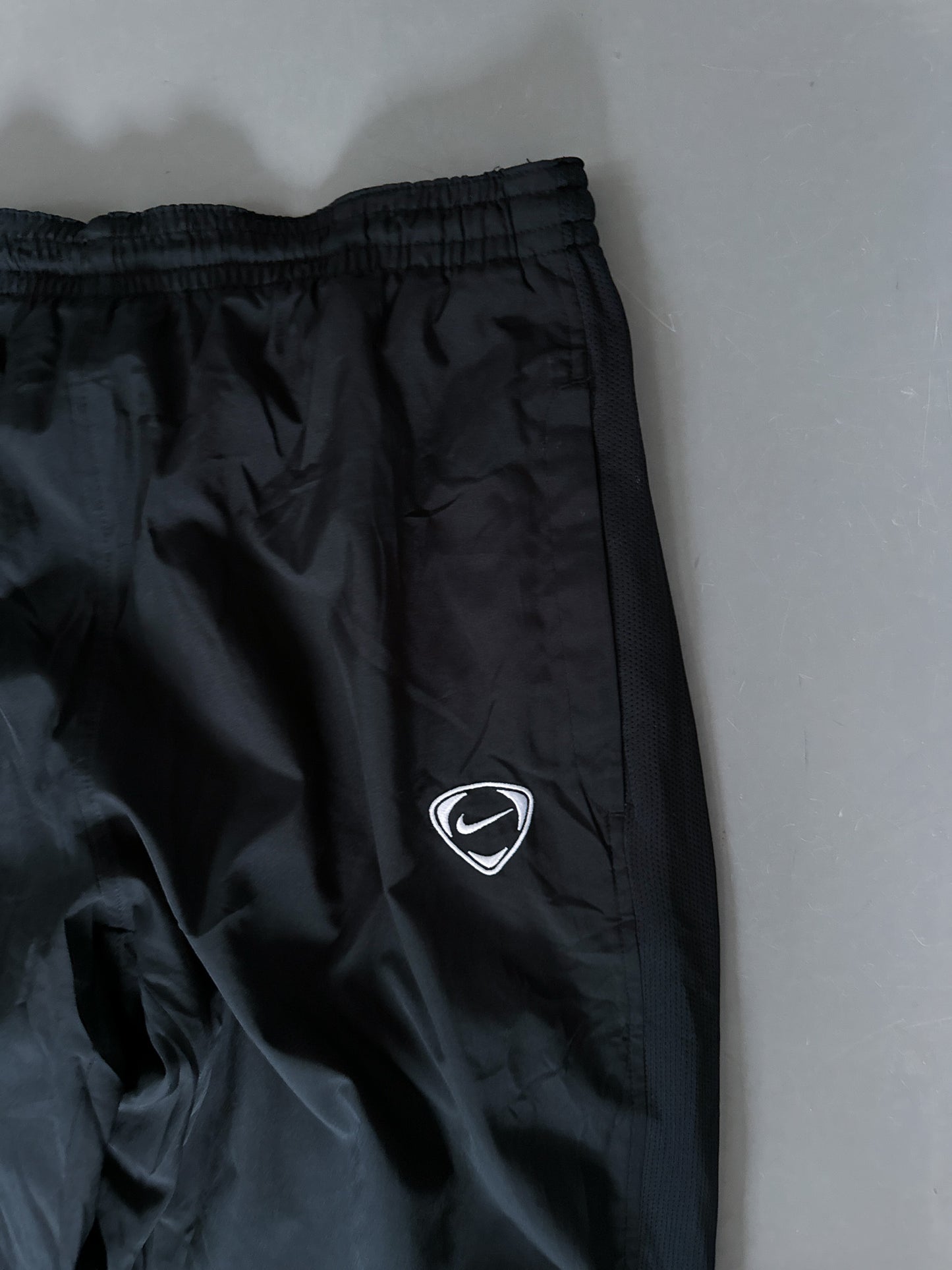 Nike Vintage Trackpants | L