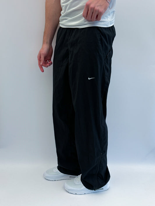 Nike Vintage Trackpants | M
