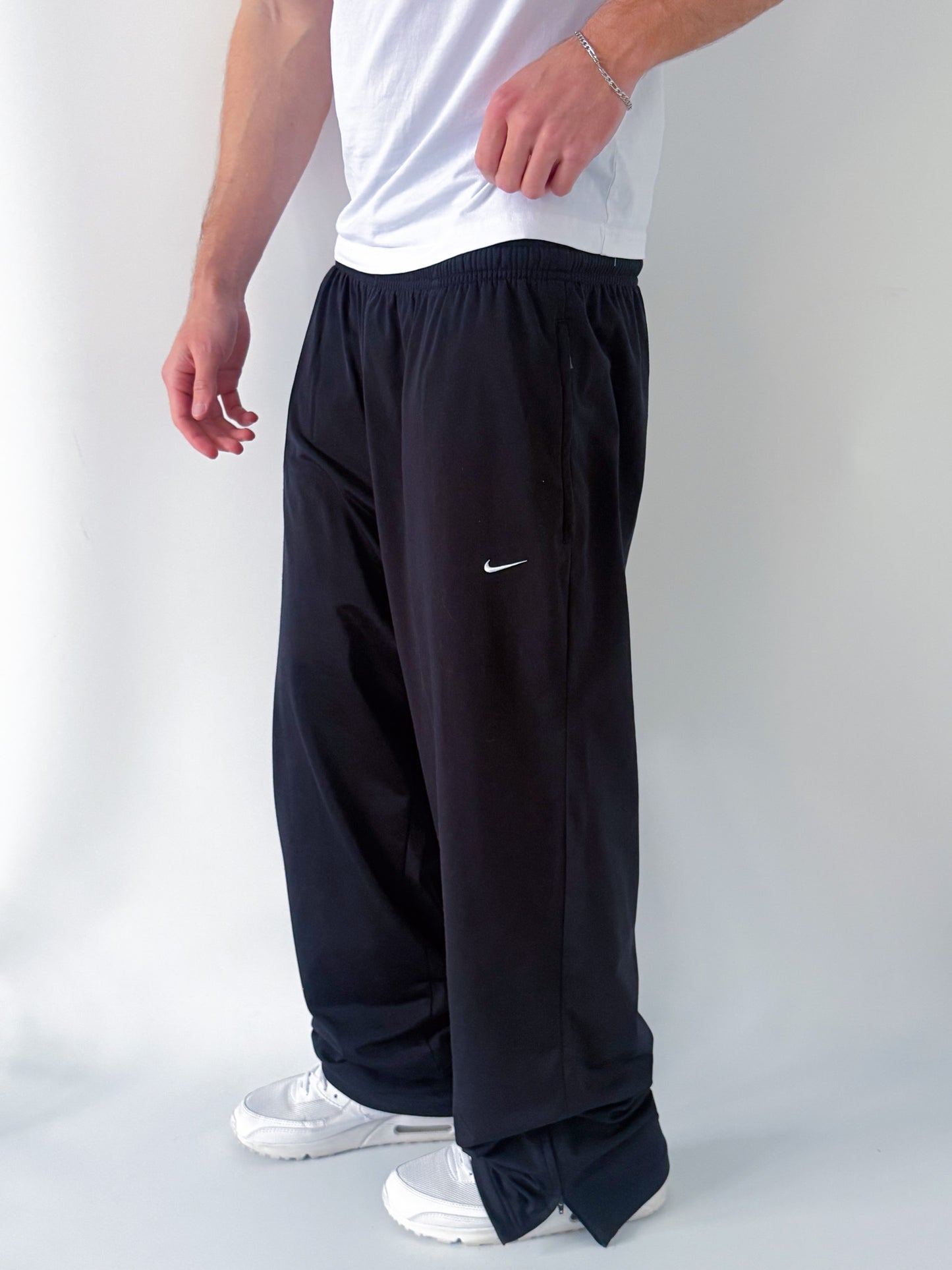 Nike Vintage Trackpants | L