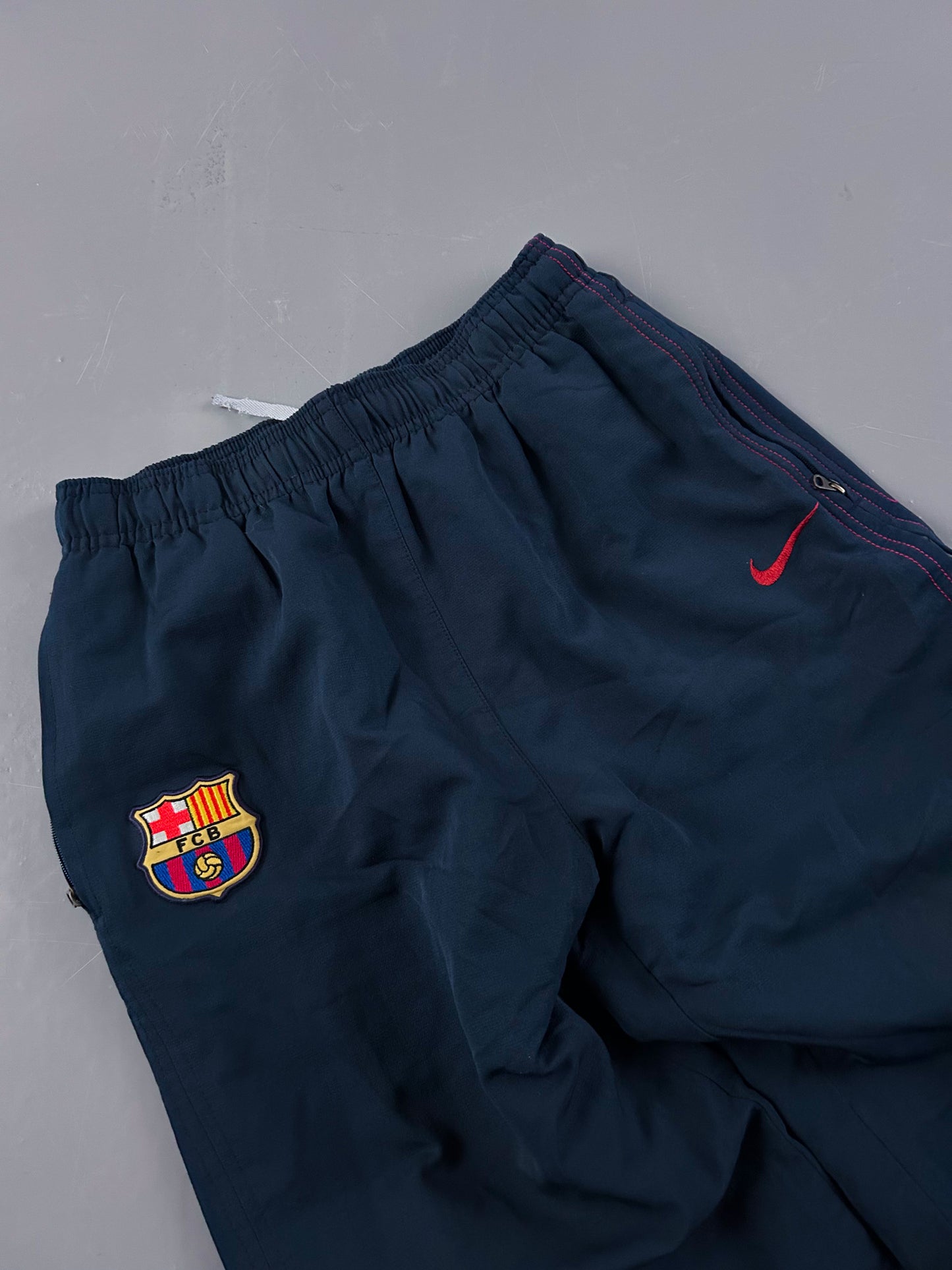 Nike Vintage Trackpants | XS
