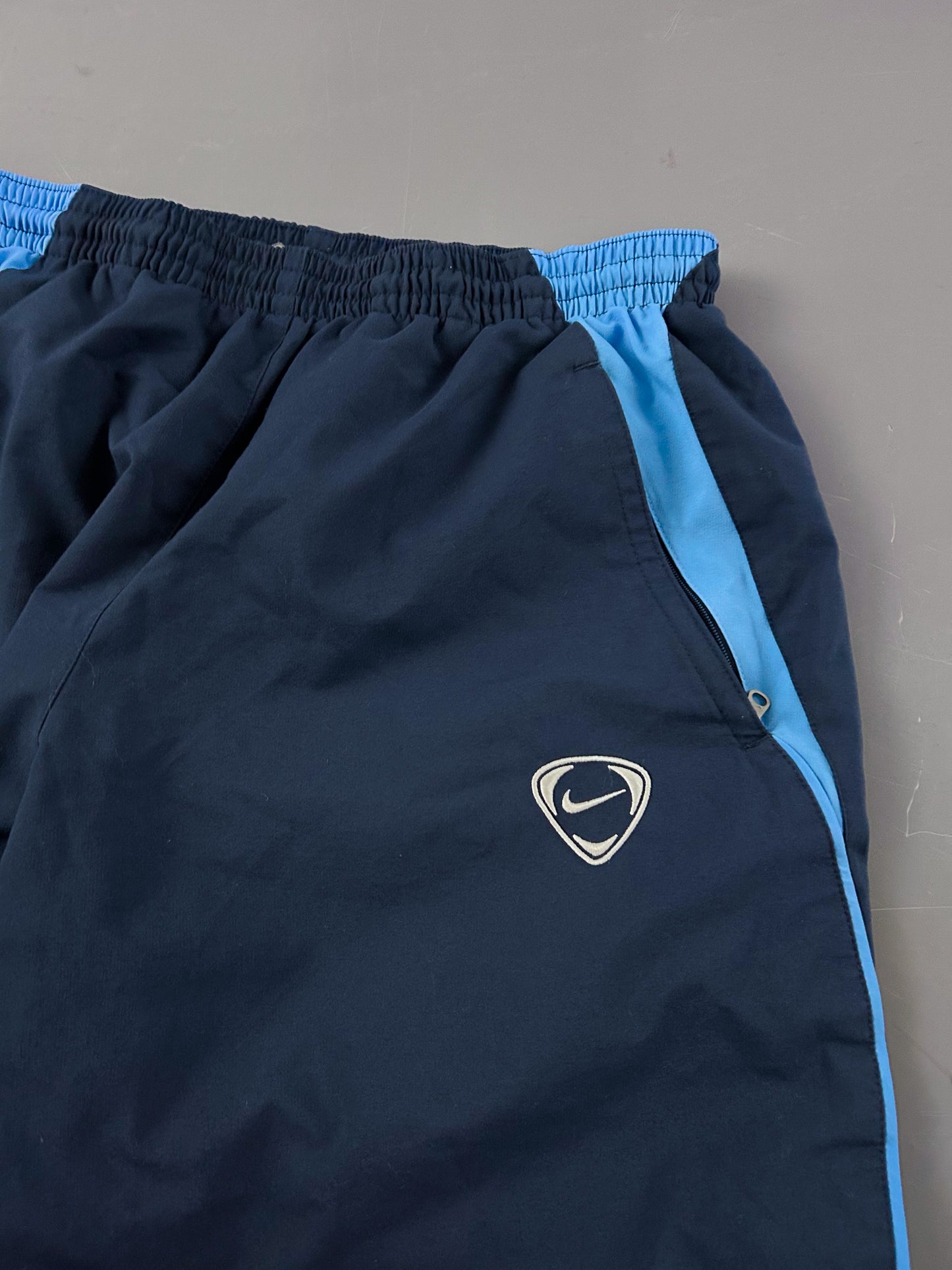 Nike Vintage Trackpants | M
