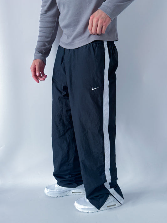 Nike Vintage Trackpants | L