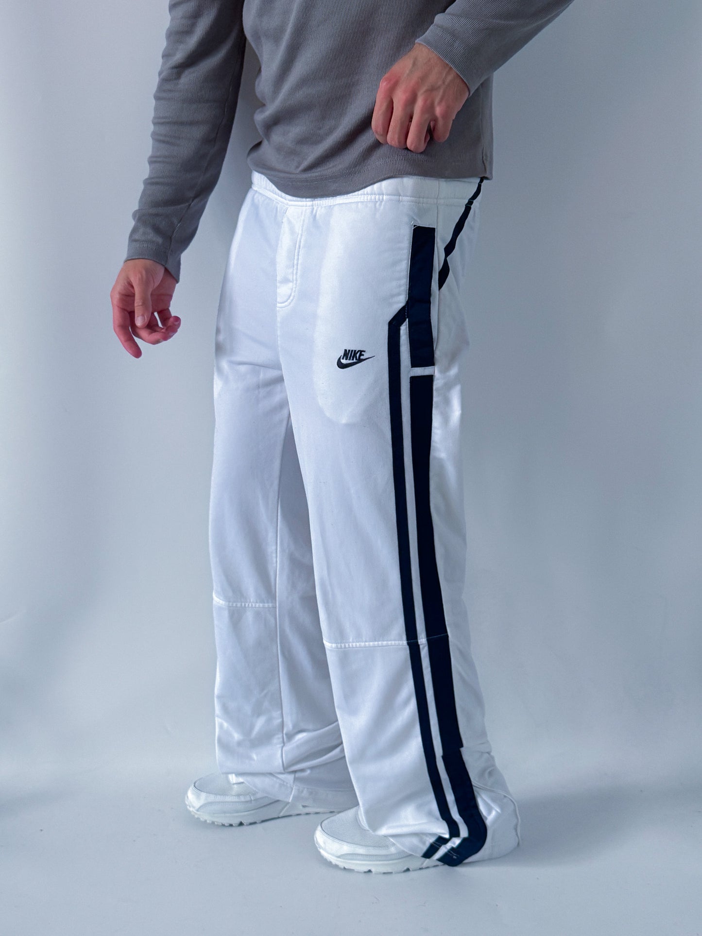 Nike Vintage Trackpants | M