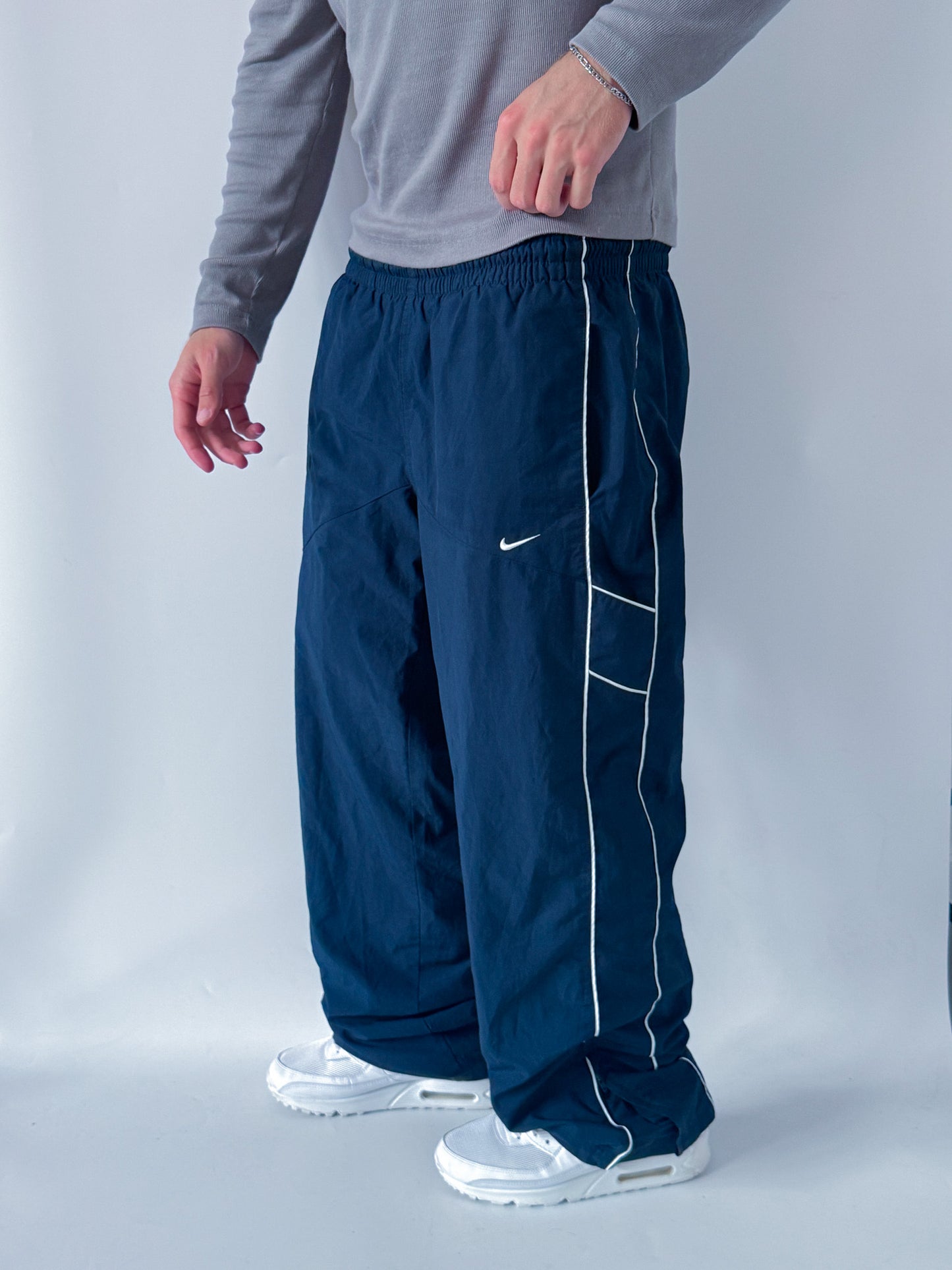 Nike Vintage Trackpants | L