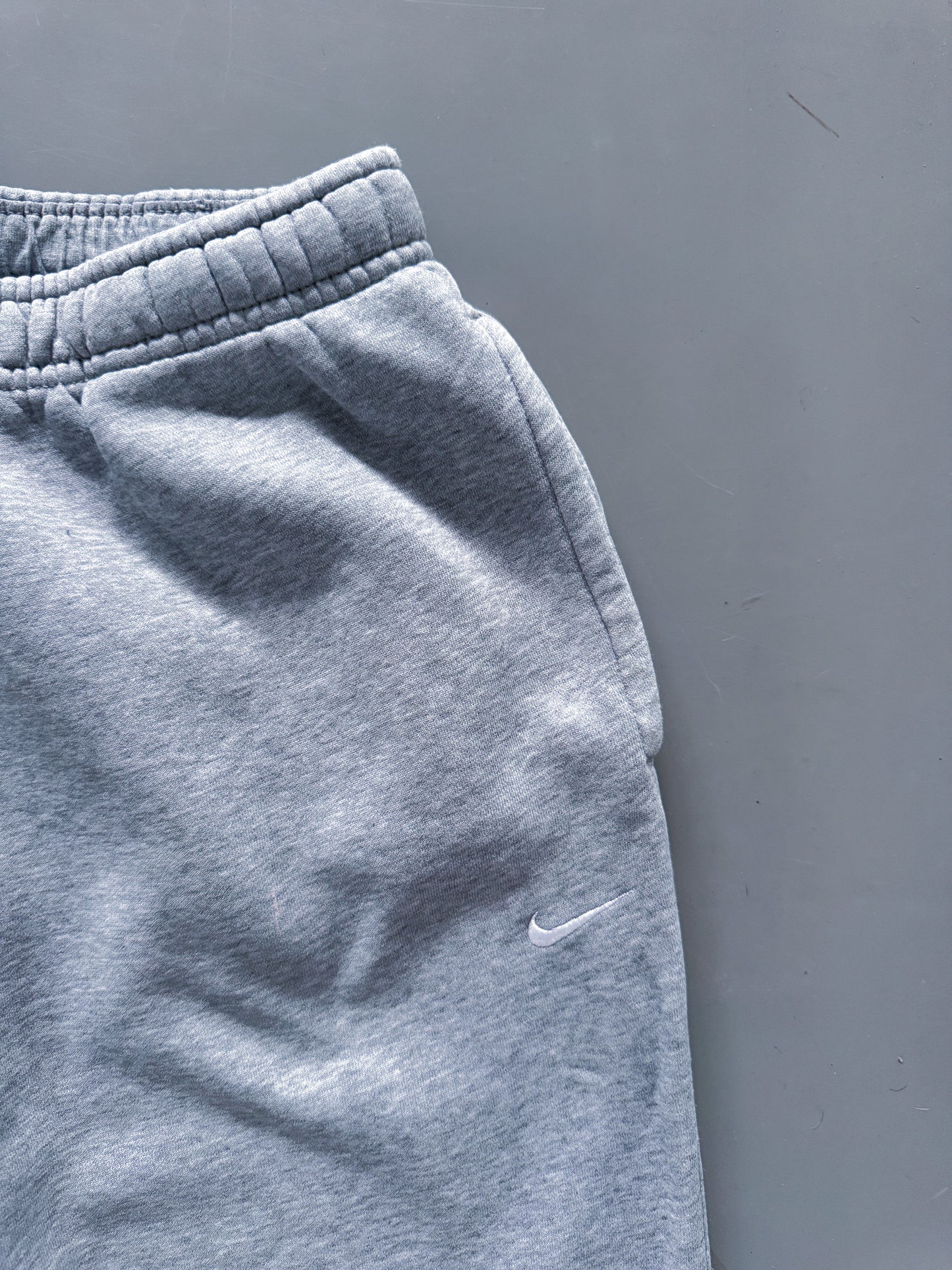 Nike Vintage Sweatpants | L