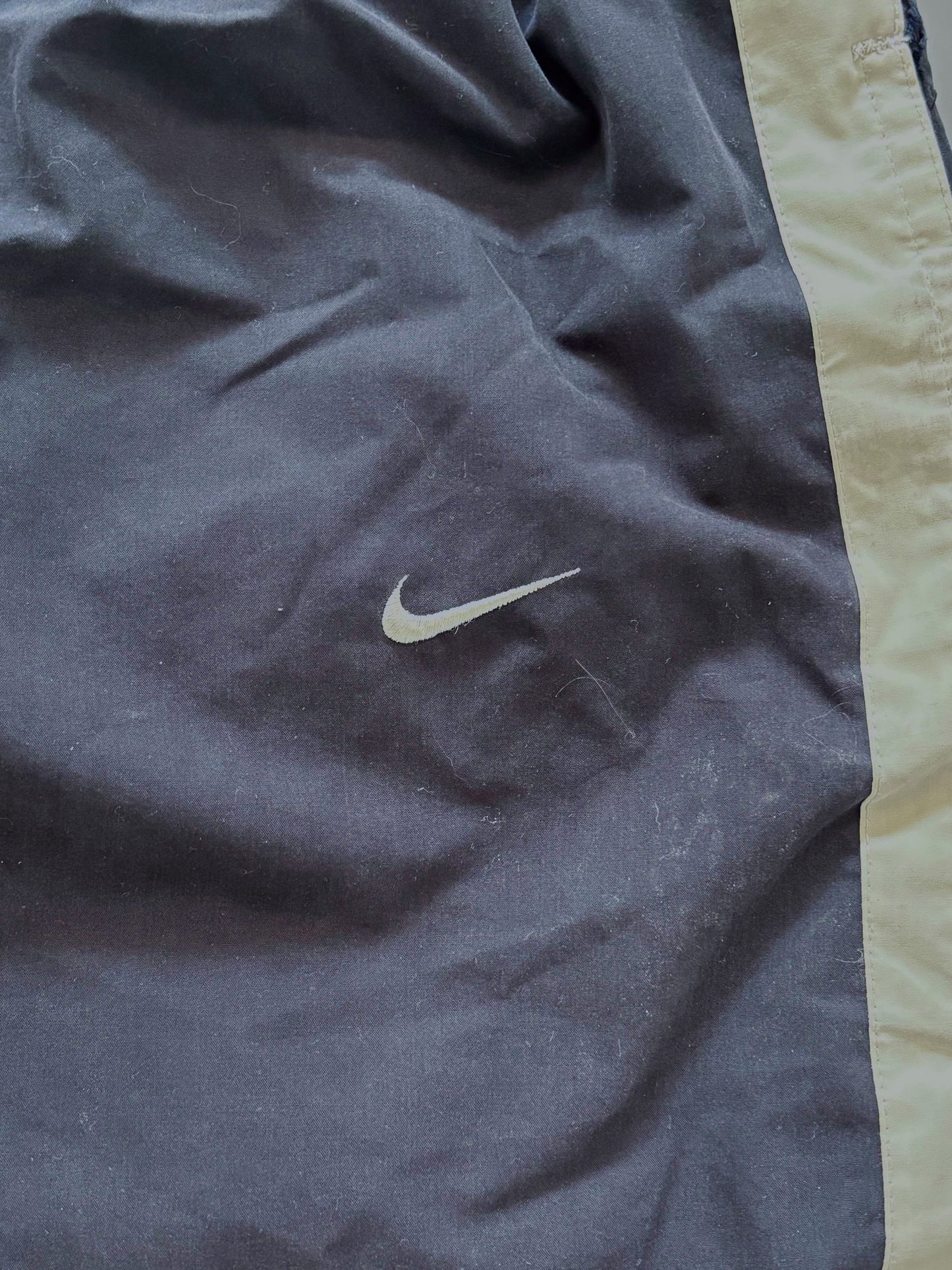 Nike Vintage Trackpants | L