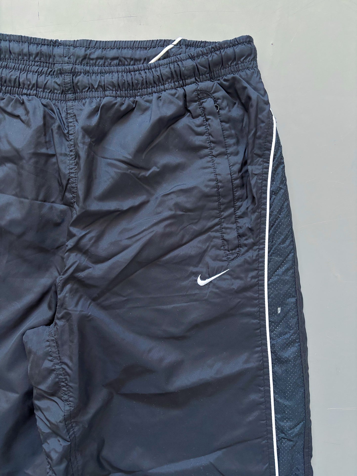 Nike Vintage *PREMIUM* Trackpants | L