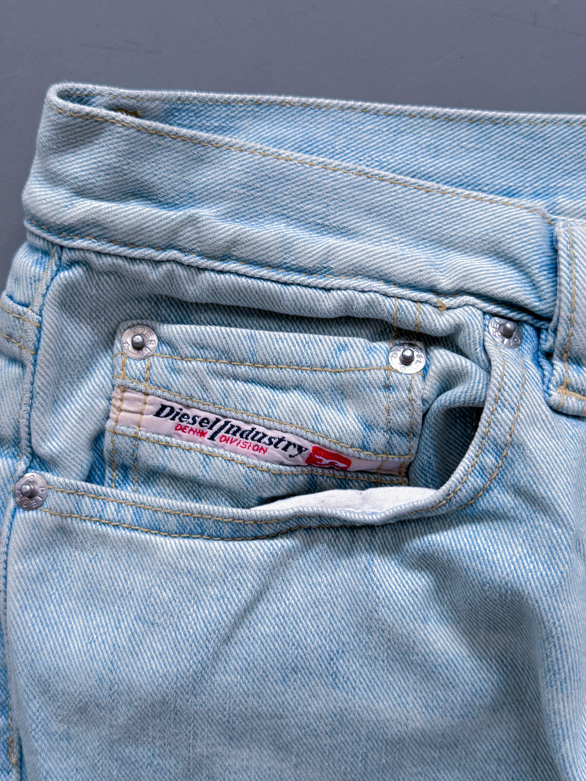 Diesel Y2k Staight-Fit Vintage Jeans | S