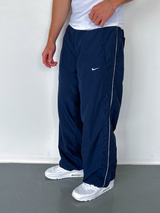 Nike Vintage Trackpants | L