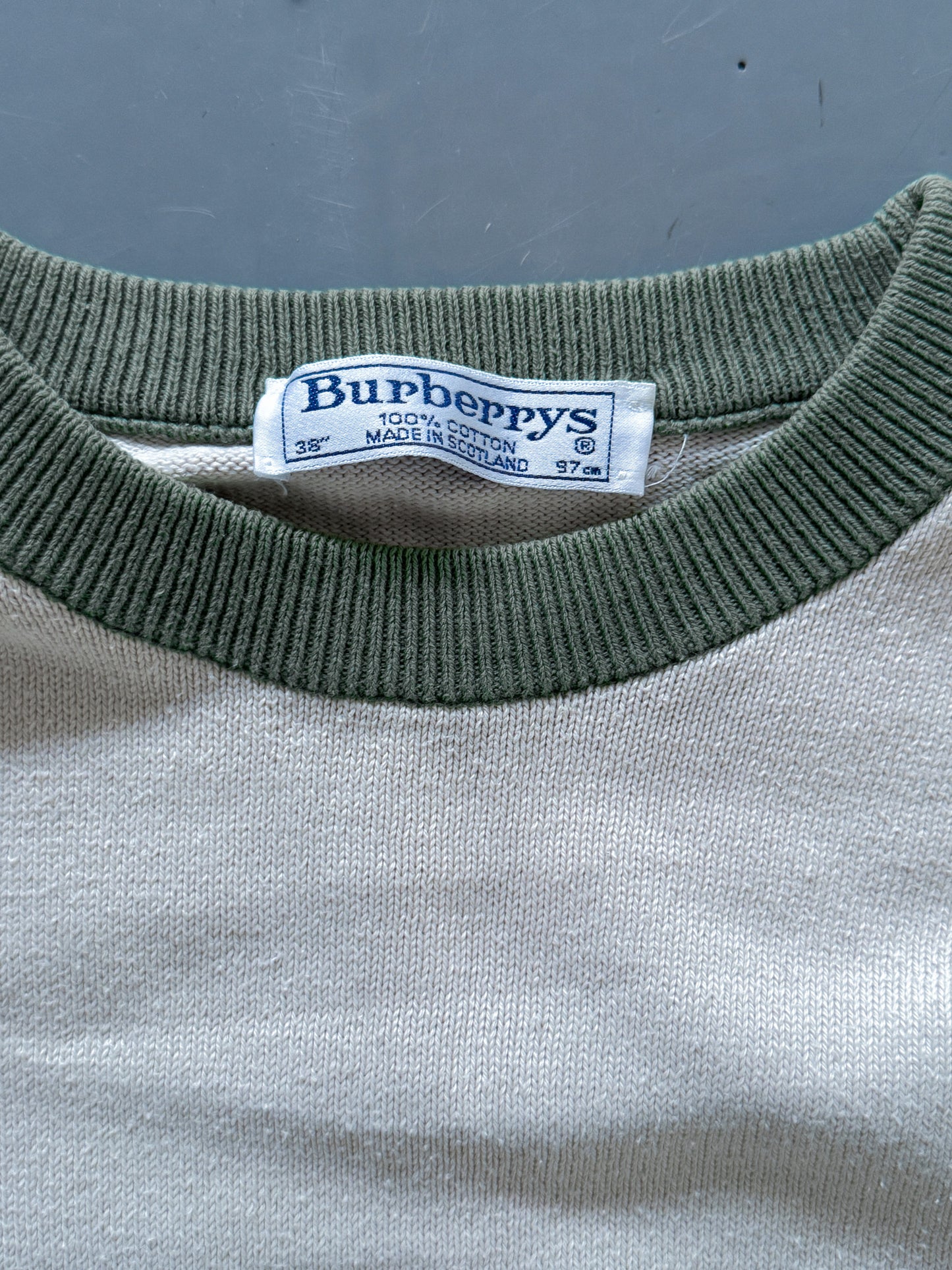 Burberry Vintage Pullover | M