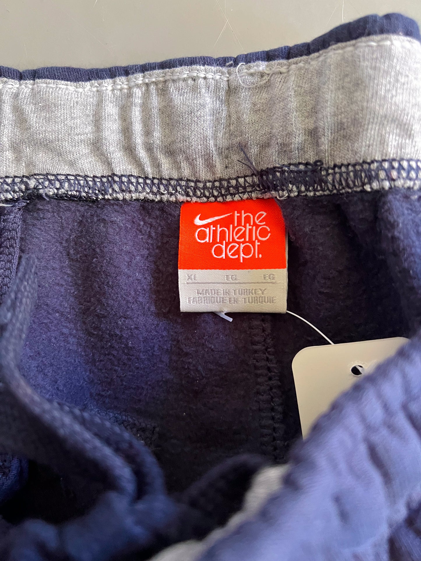 Nike Vintage Sweatpants | XL