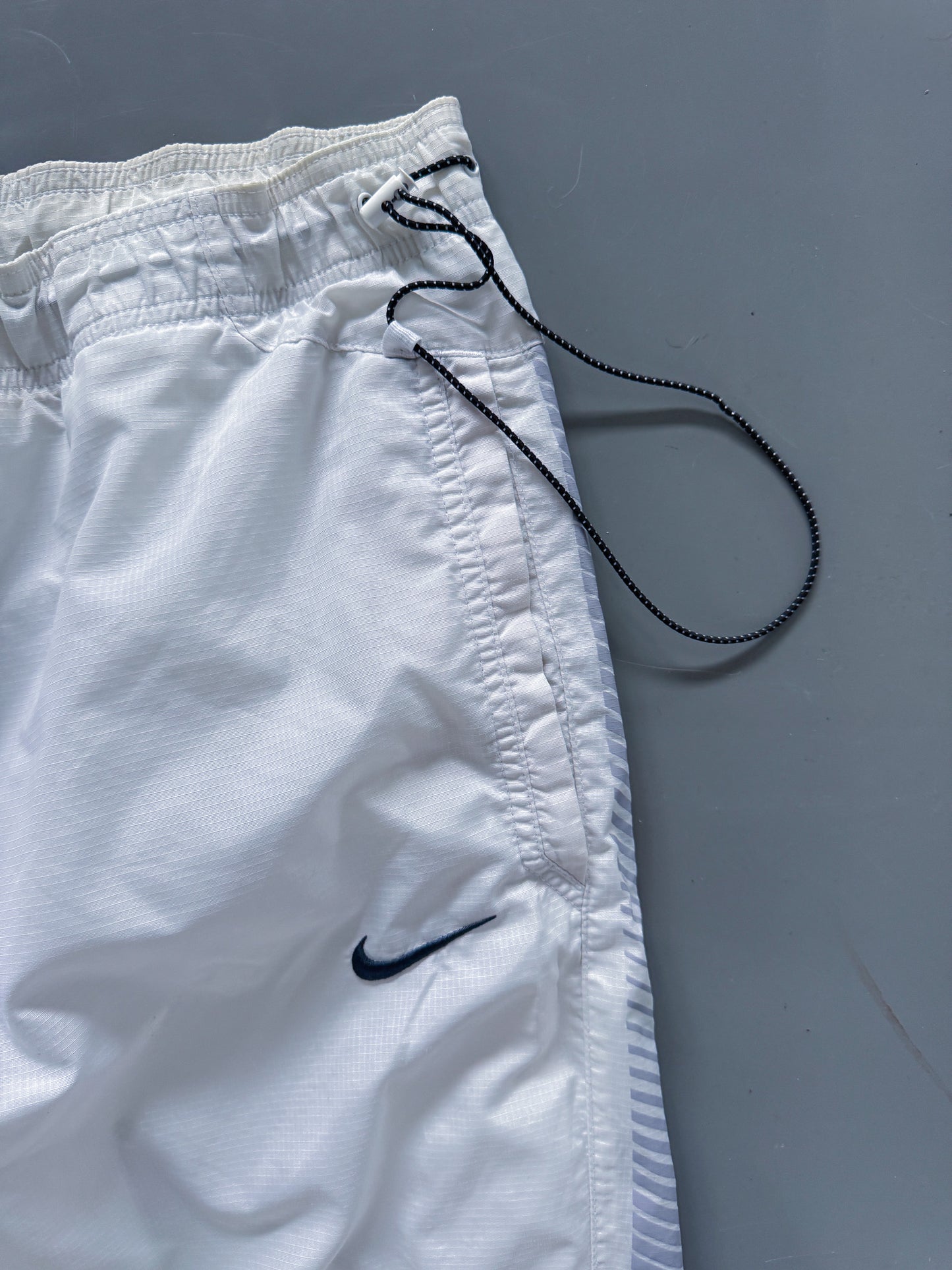 Nike Vintage Trackpants | L