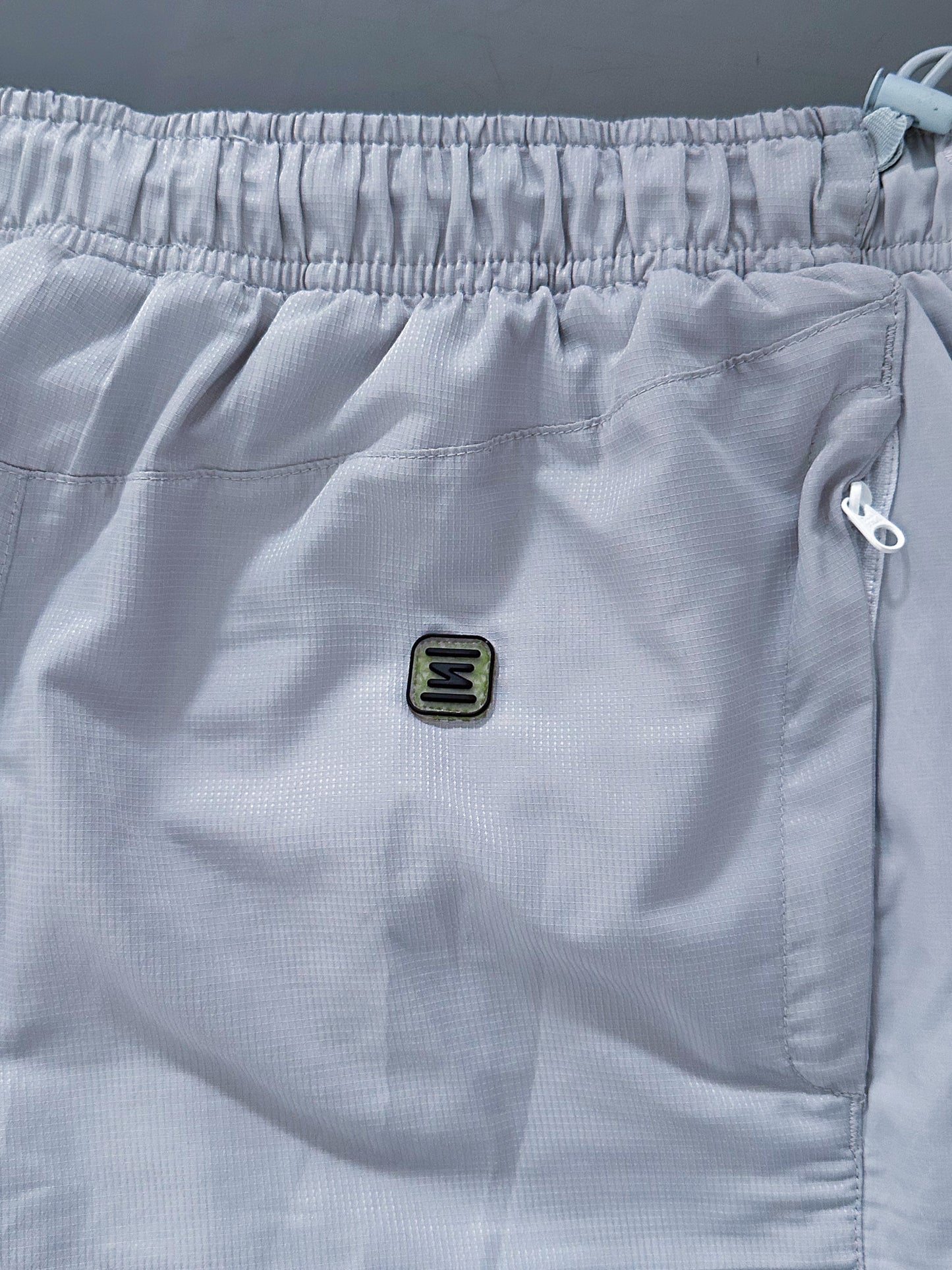 Nike Vintage *SHOX* Trackpants | L