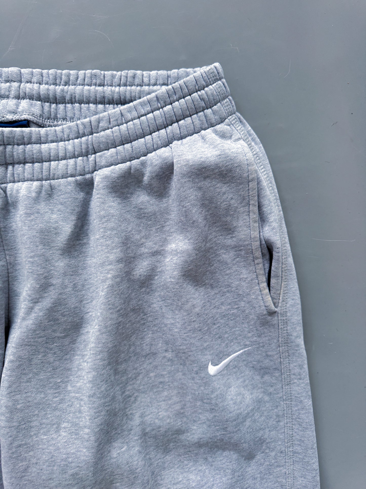 Nike Vintage Sweatpants | L