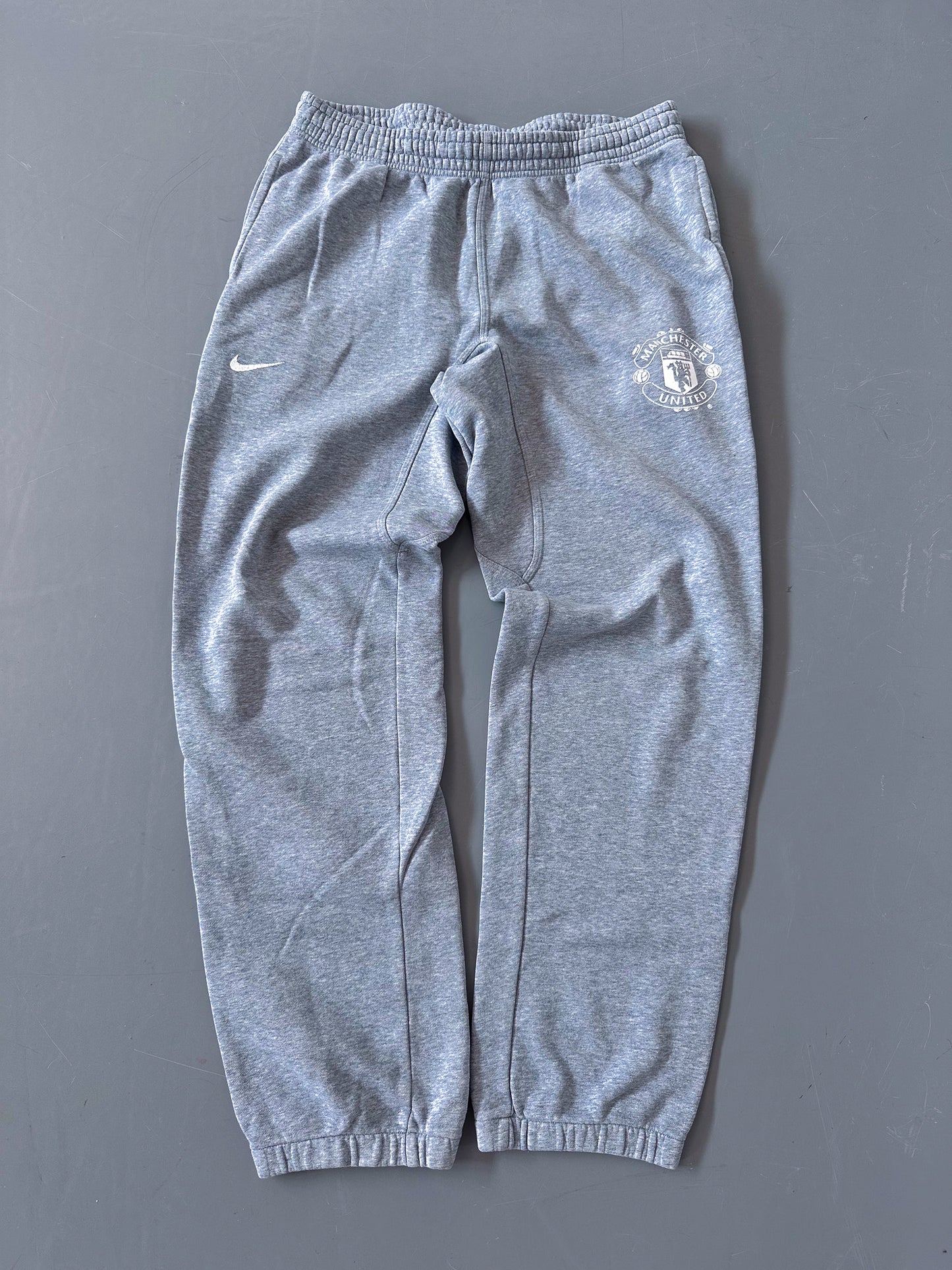 Nike x Manchester United Vintage Sweatpants | M