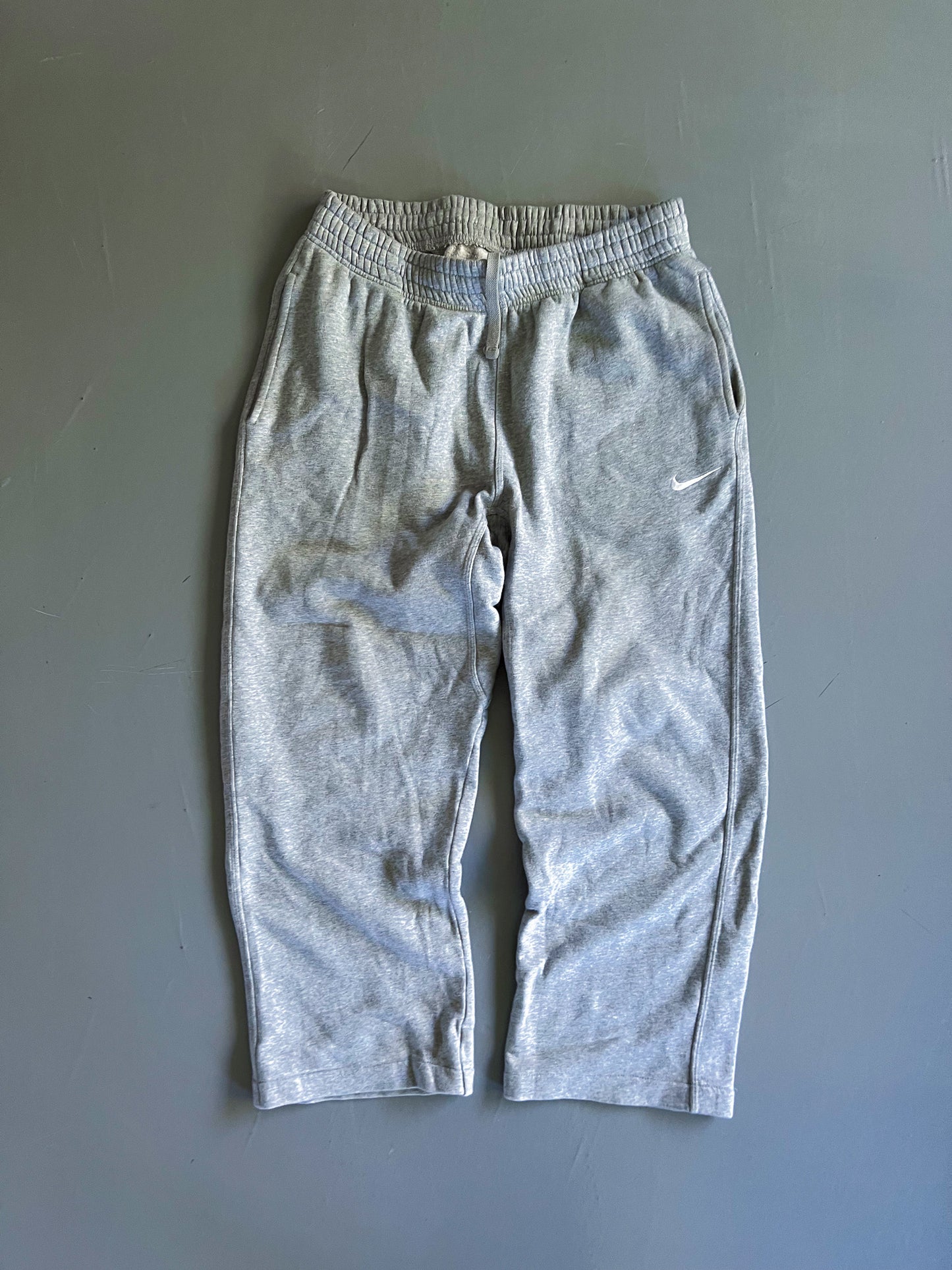 Nike Vintage Open Leg Sweatpants | M