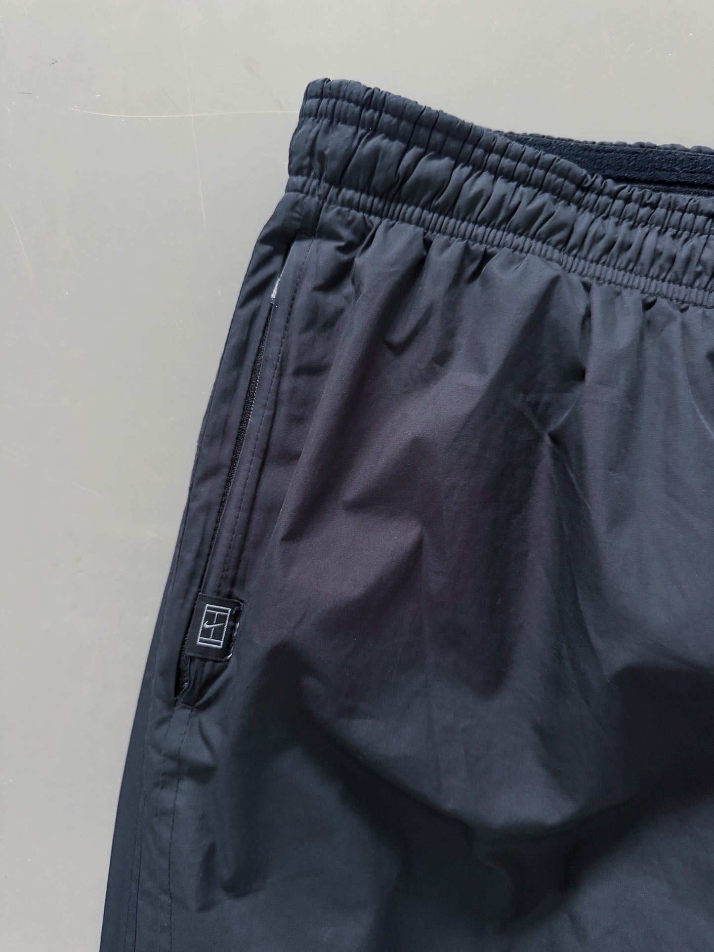 Nike Vintage Trackpants | L